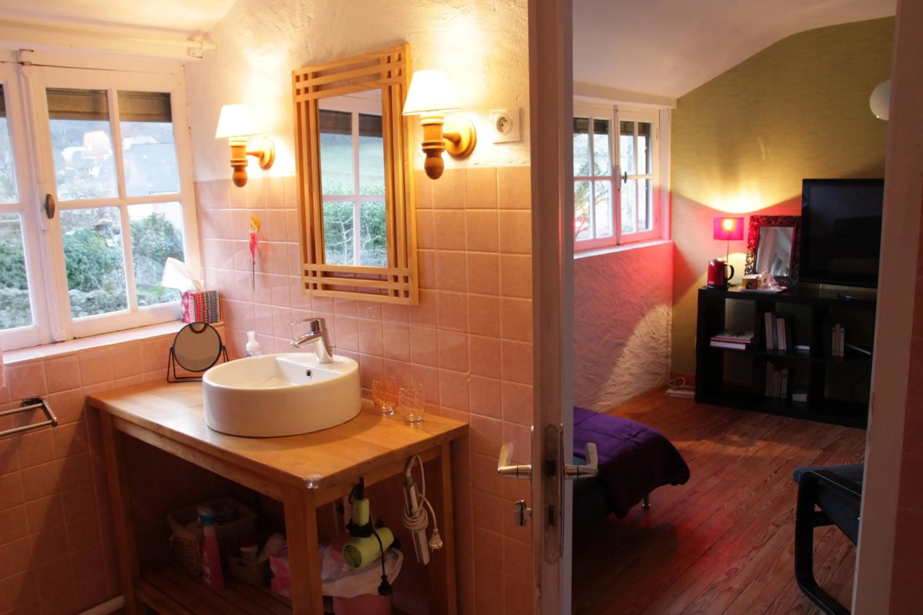 Bathroom in La Maison de Jeanne