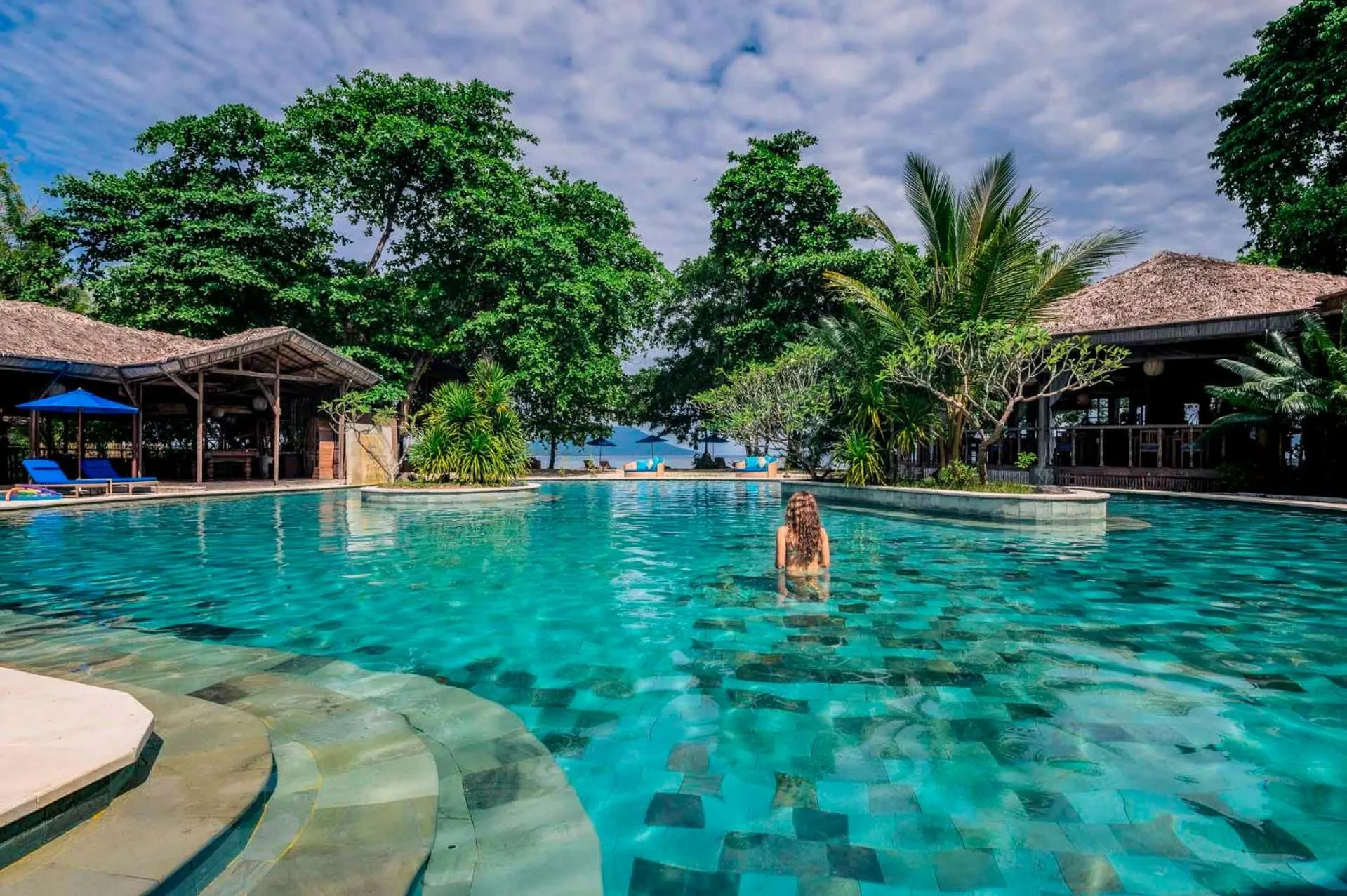 Swimming pool in Siladen Resort & Spa