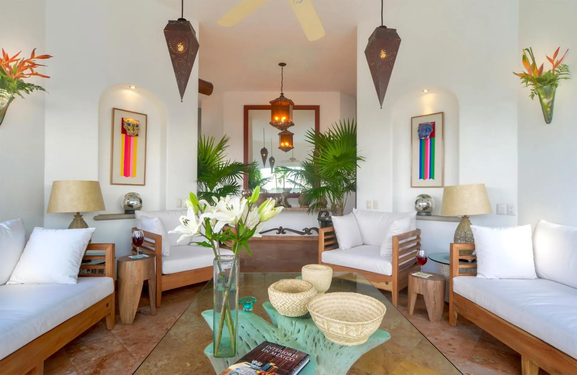 Living room, Bed in Mi Otra Casa