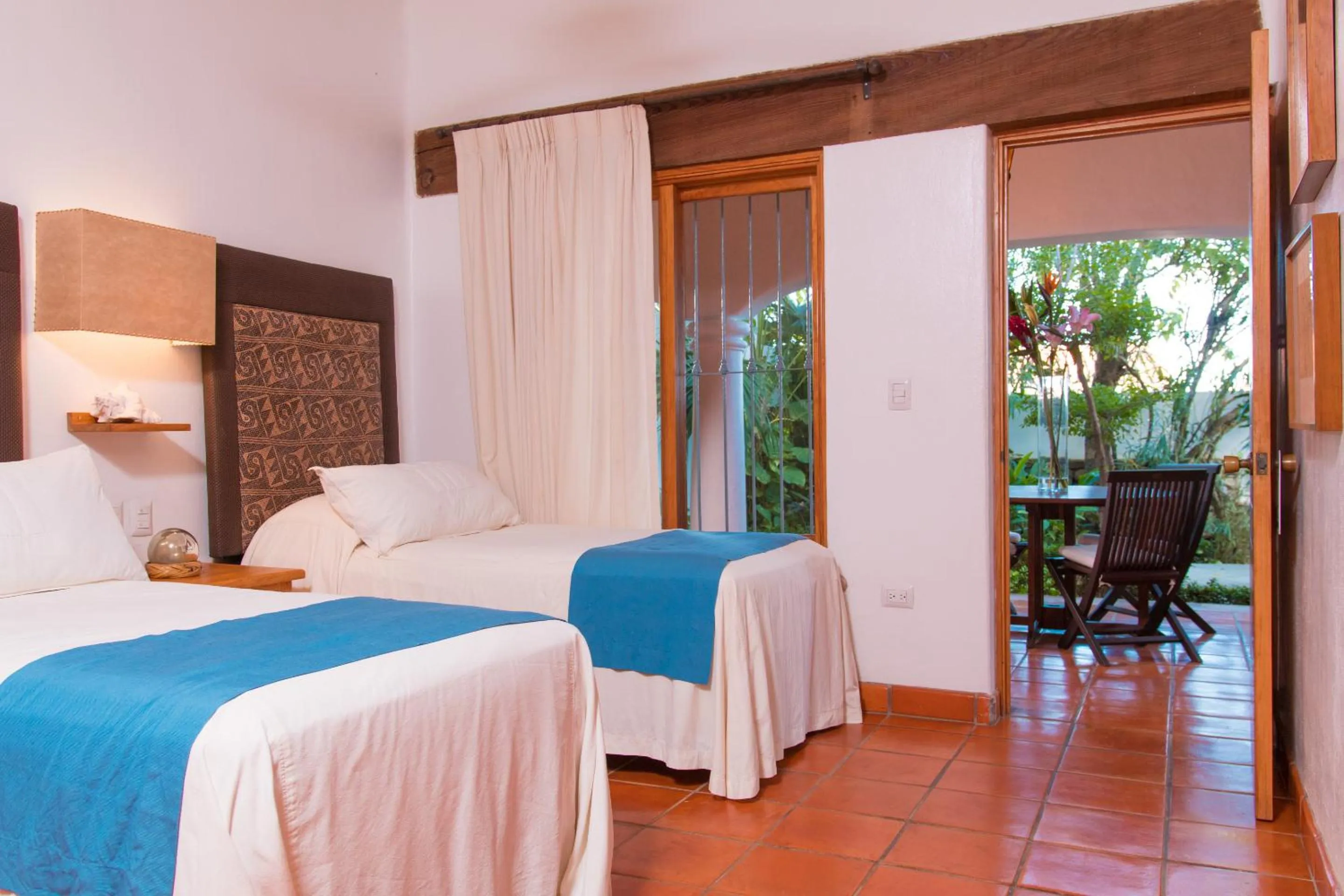 Bedroom, Bed in Mi Otra Casa