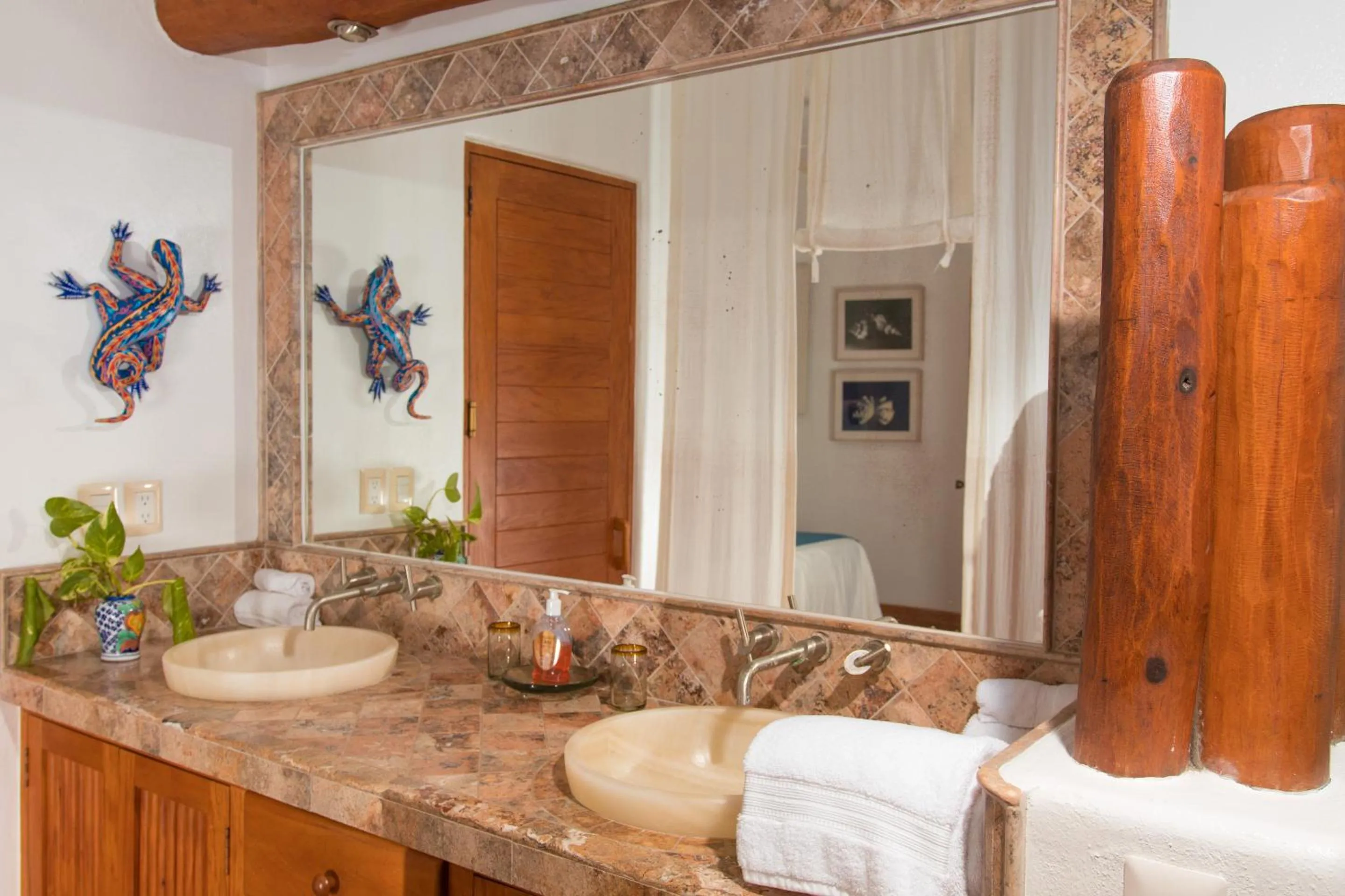 Bathroom in Mi Otra Casa