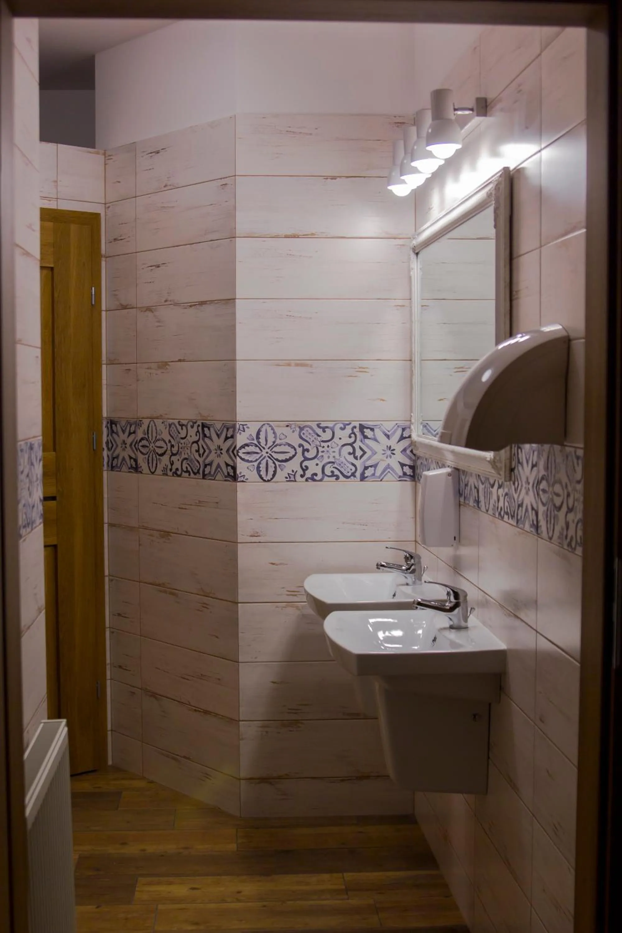 Property building in Bacówka na Zadzielu