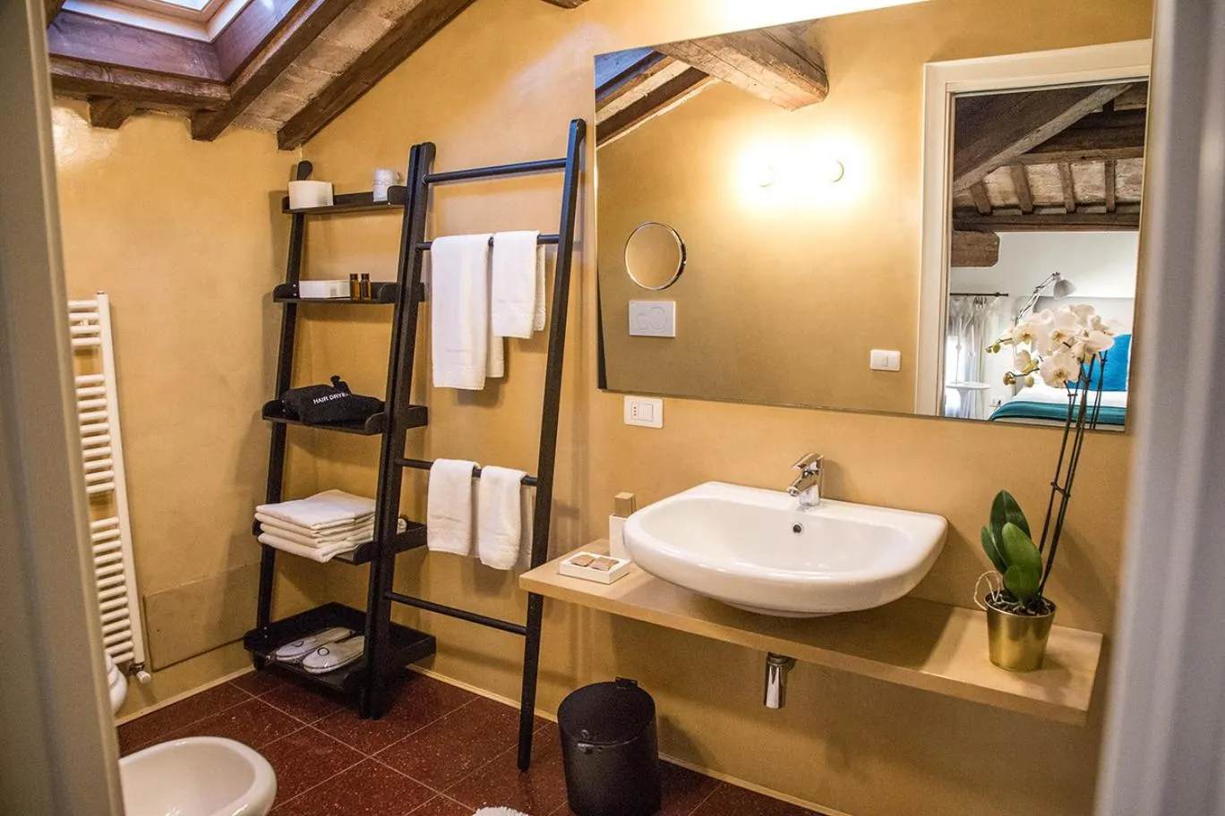 Toilet in Relais Villa Ormaneto