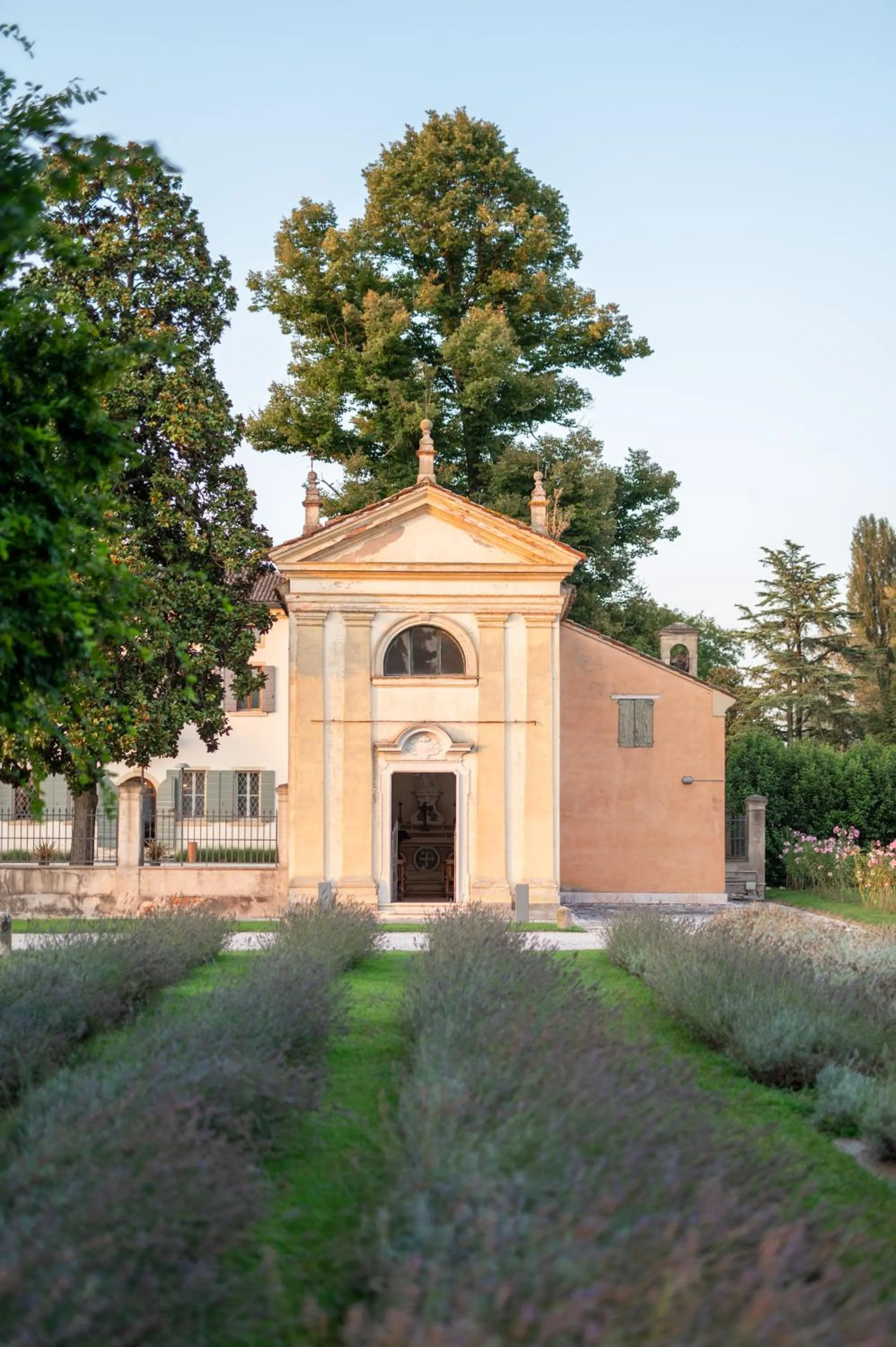 Decorative detail in Relais Villa Ormaneto