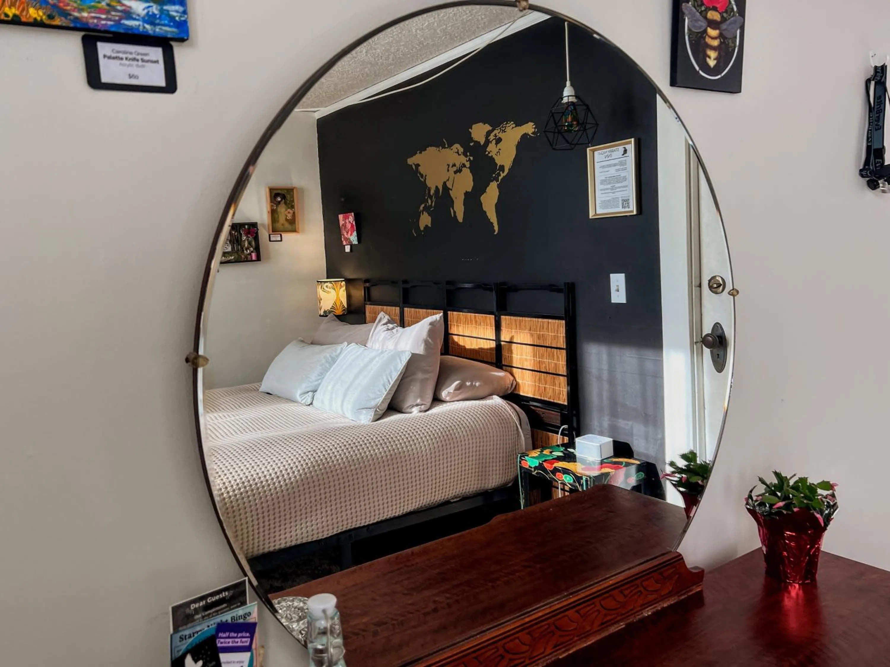 Bed in Starry Night Inn