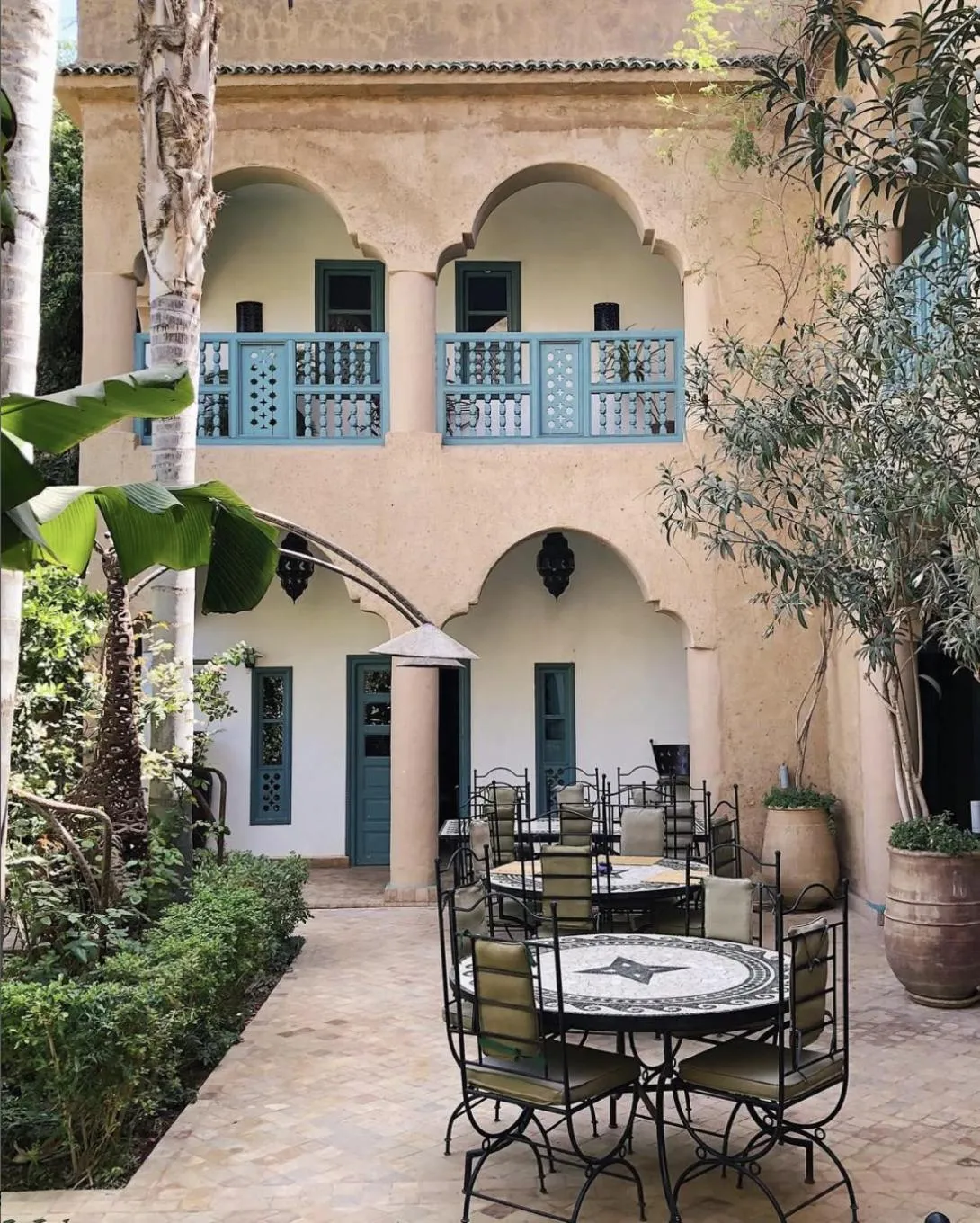 Property building in Palais Oumensour