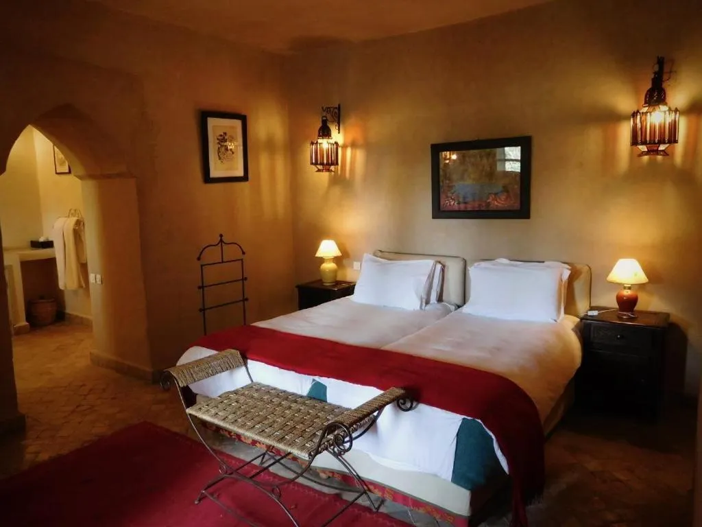 Photo of the whole room, Bed in Palais Oumensour