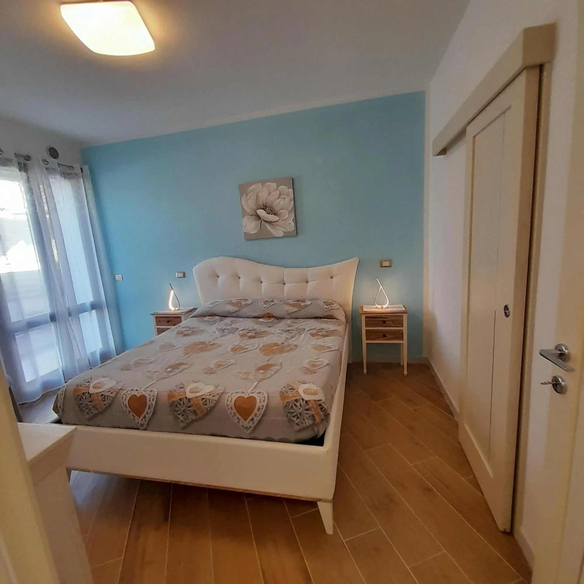 Bedroom, Bed in La Fortezza casa vacanze & appartament