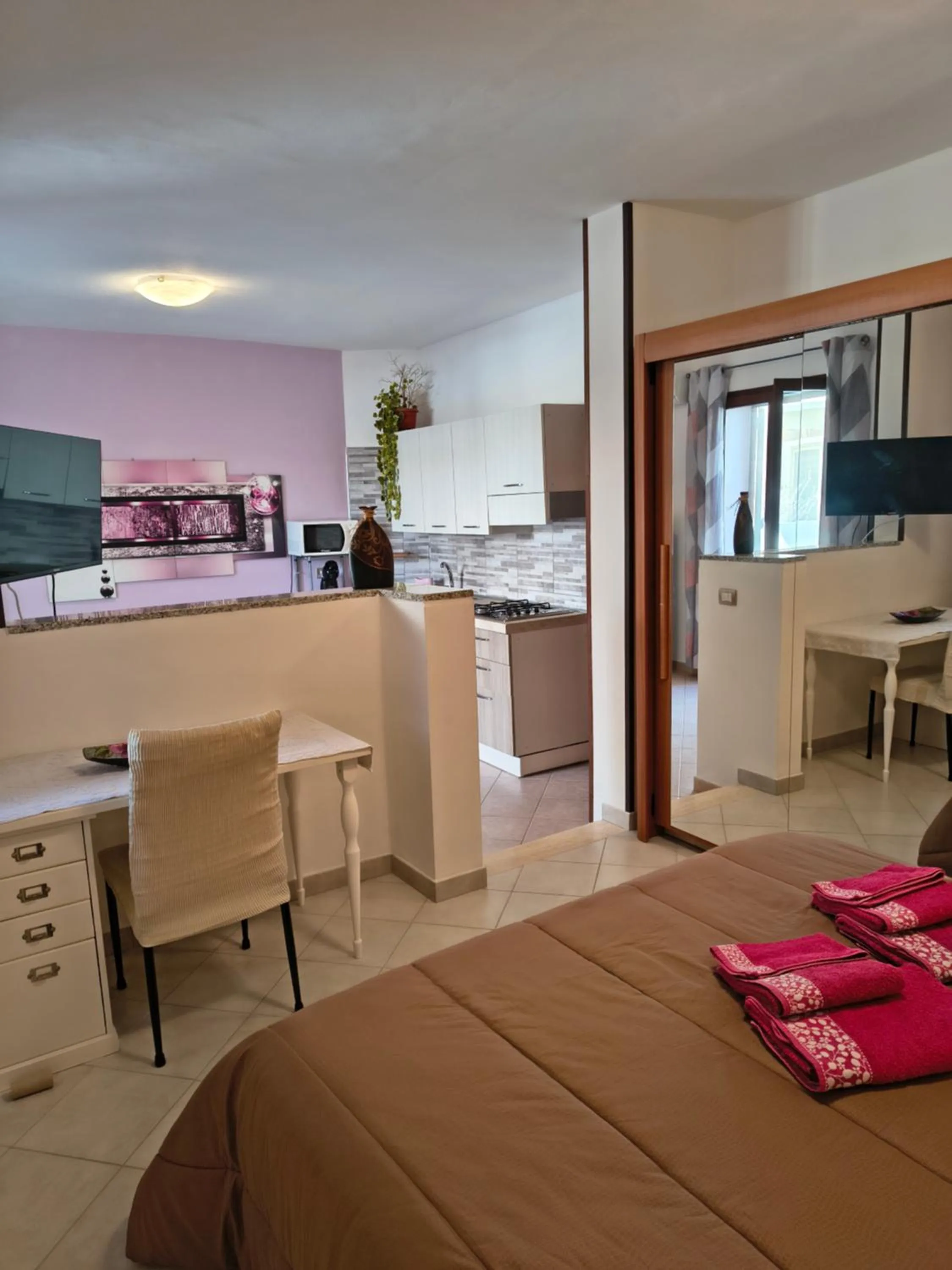 Photo of the whole room in La Fortezza casa vacanze & appartament