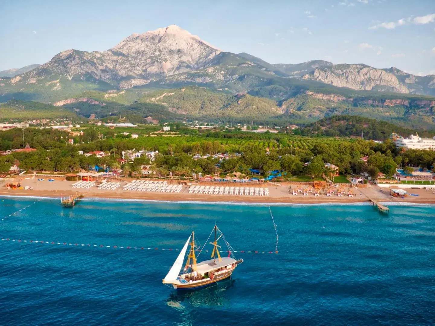 Pirate's Beach Club -Ultra All Inclusive Pirate's Beach Club -Ultra All Inclusive