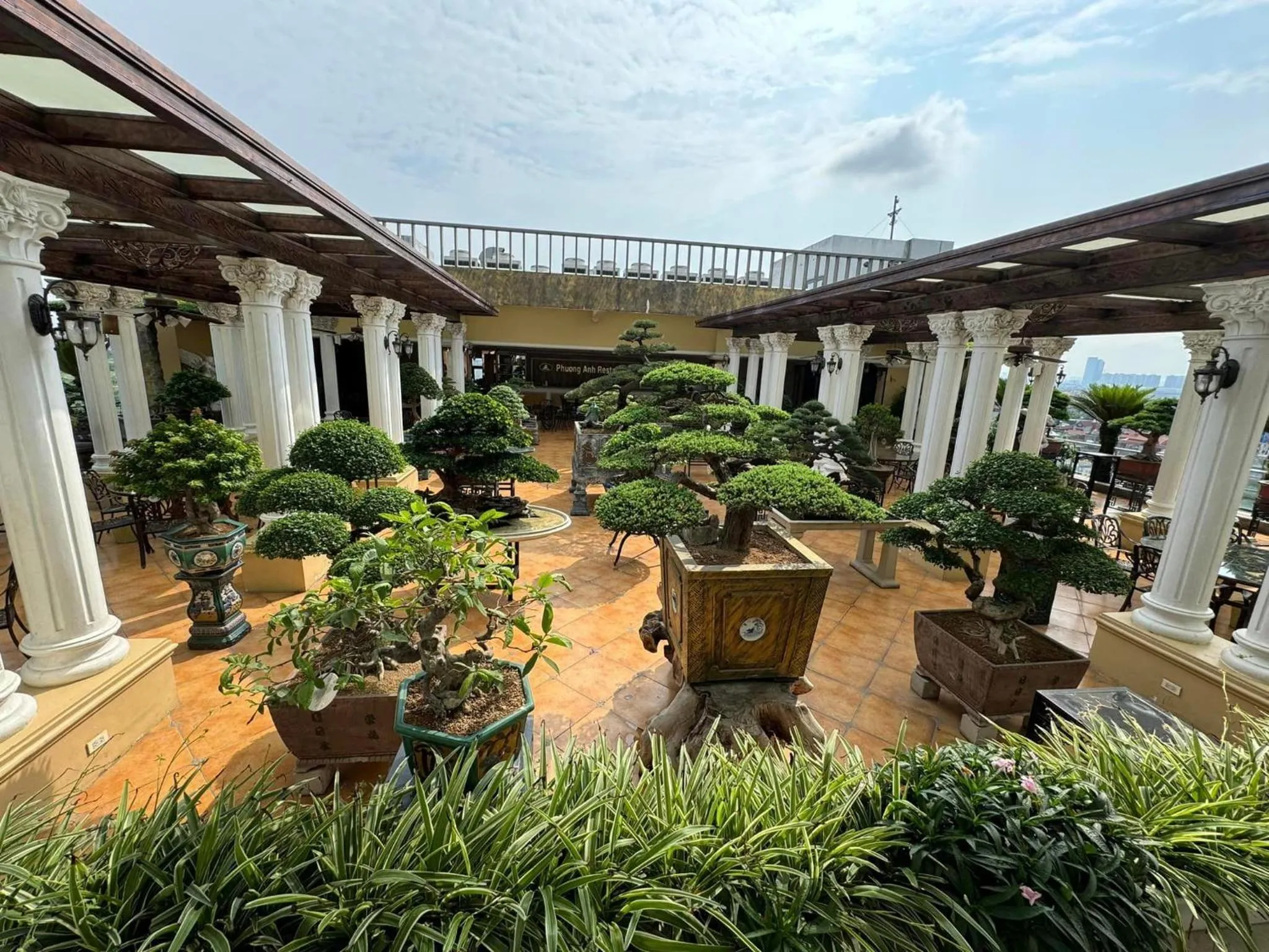 Patio in Khách sạn Phương Anh