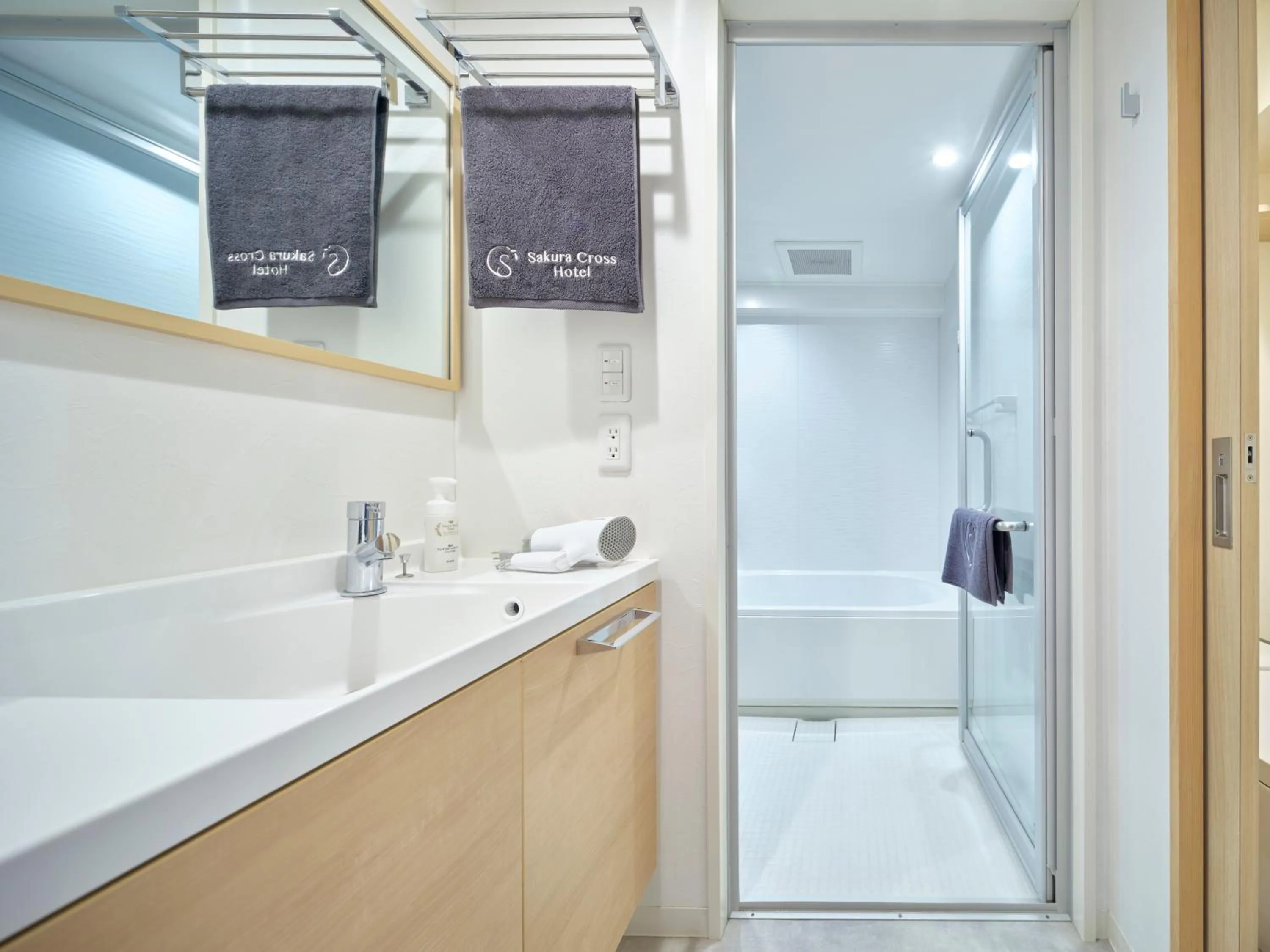 Bath in Sakura Cross Hotel Akihabara