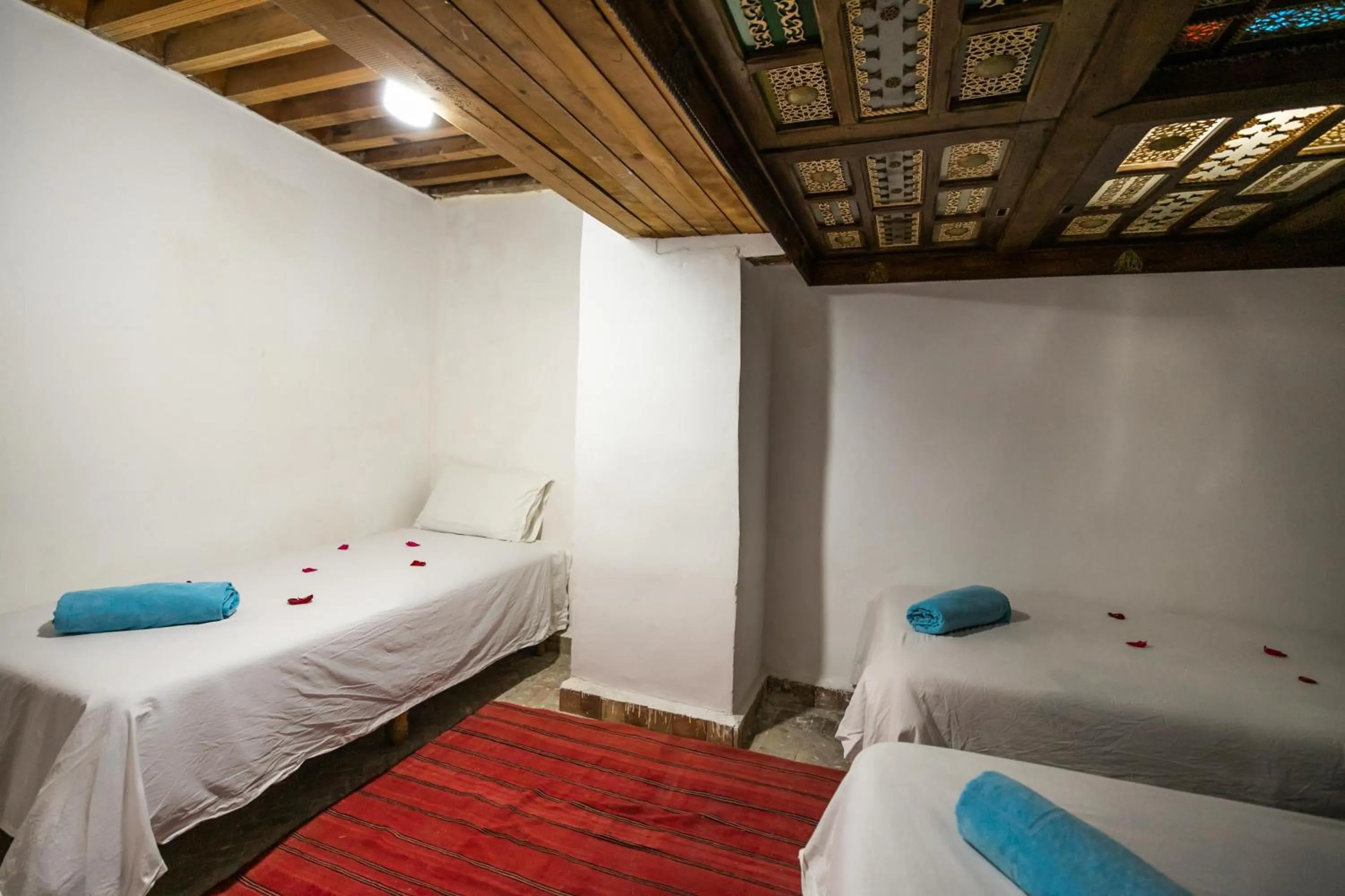 8-Bed Mixed Dormitory Room - single occupancy in Dar Naima