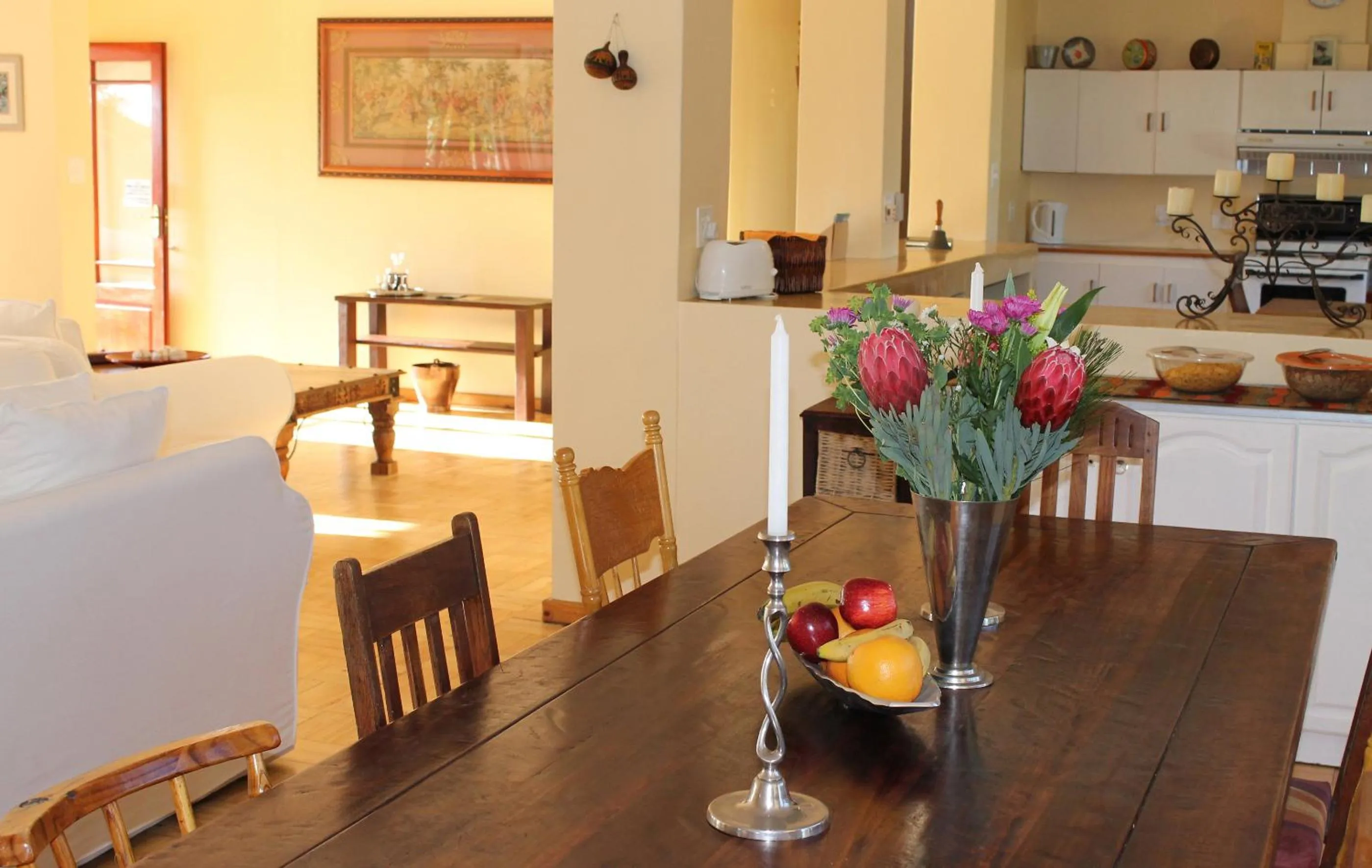 Communal lounge/ TV room in Goblin's Creek