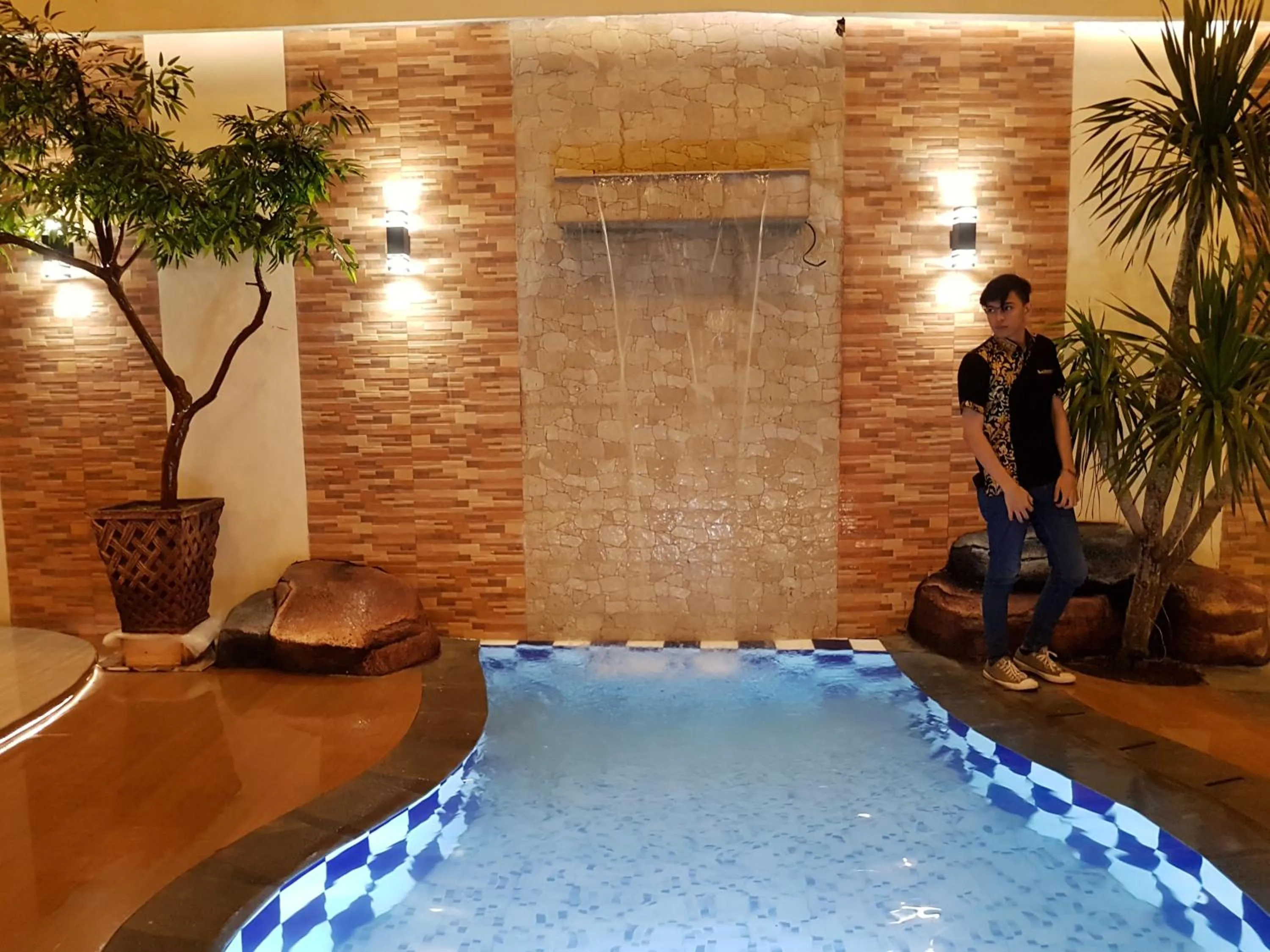 Property building in VICTORIA INN