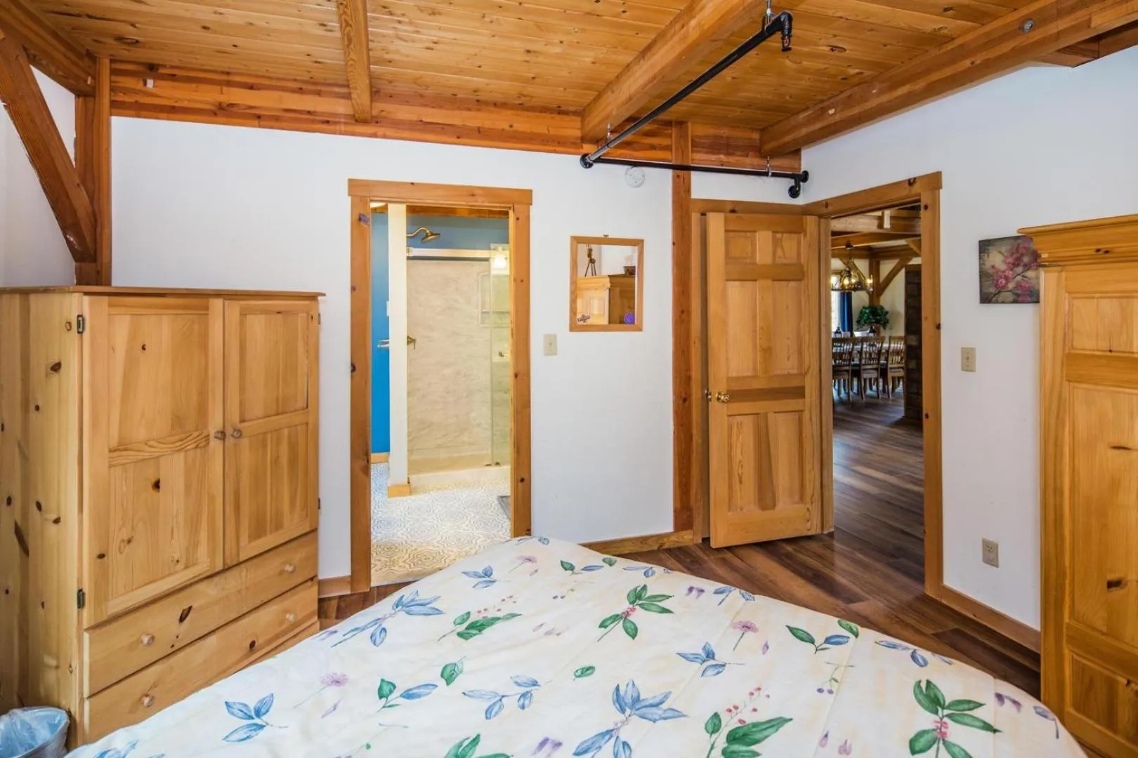 Bed in Viewmont Chalet