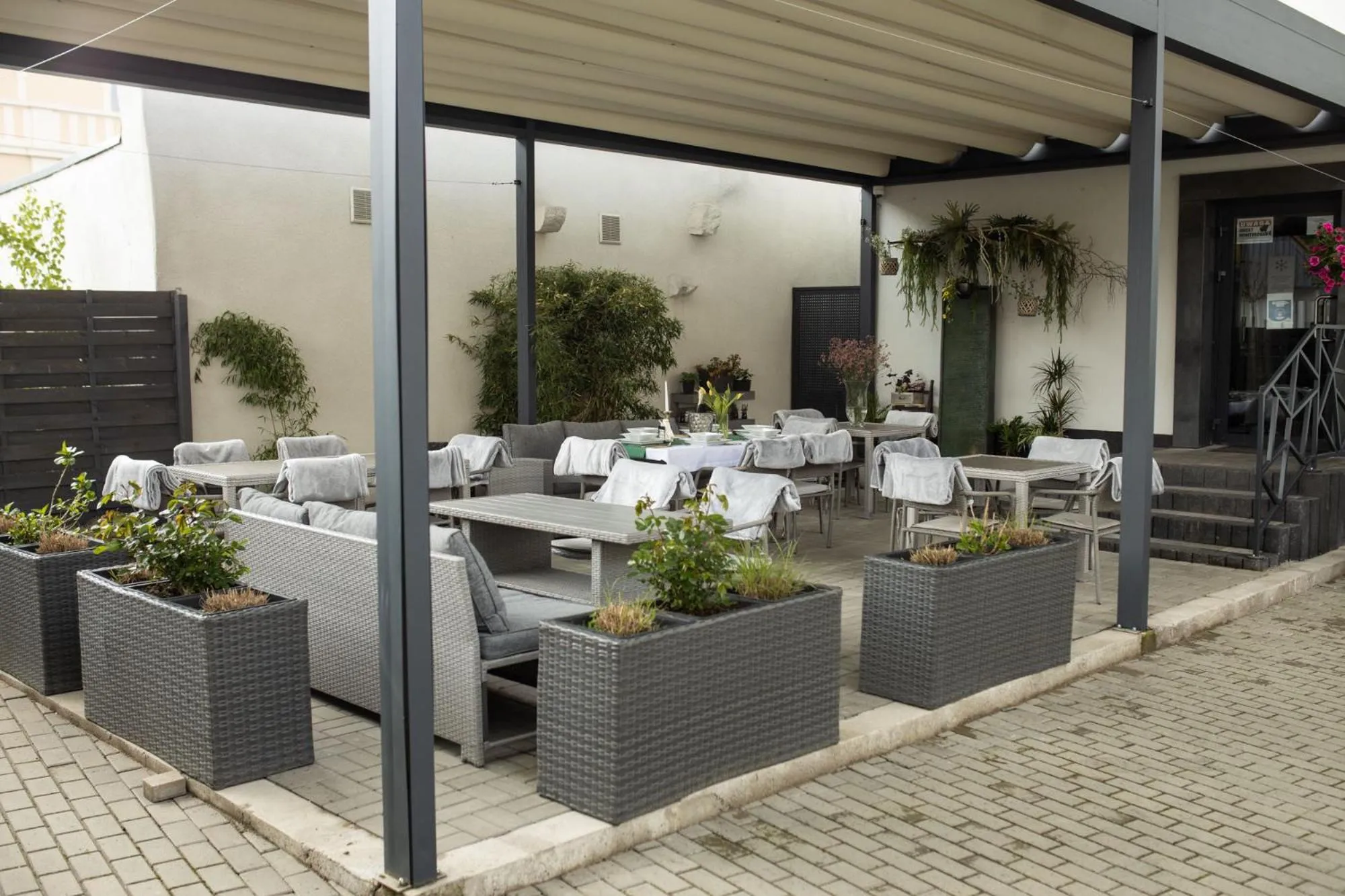 Garden in Hotel Chrobrego9