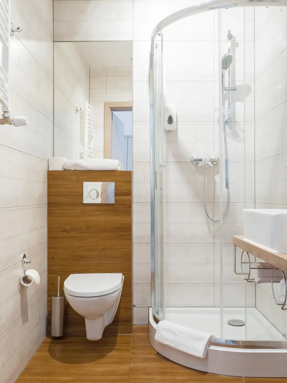 Toilet in Hotel Chrobrego9