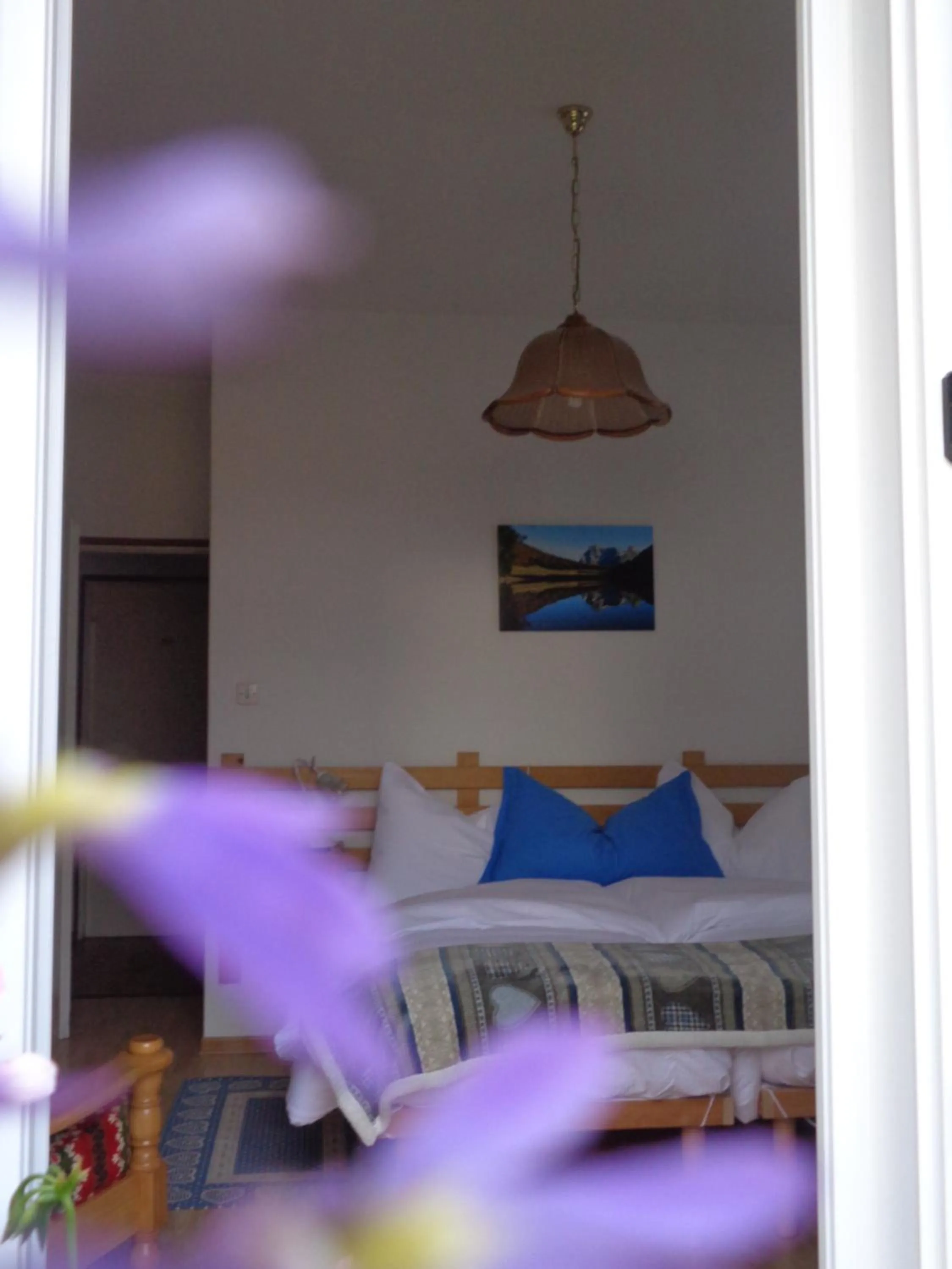 Bedroom, Bed in Hotel Garni Suisse