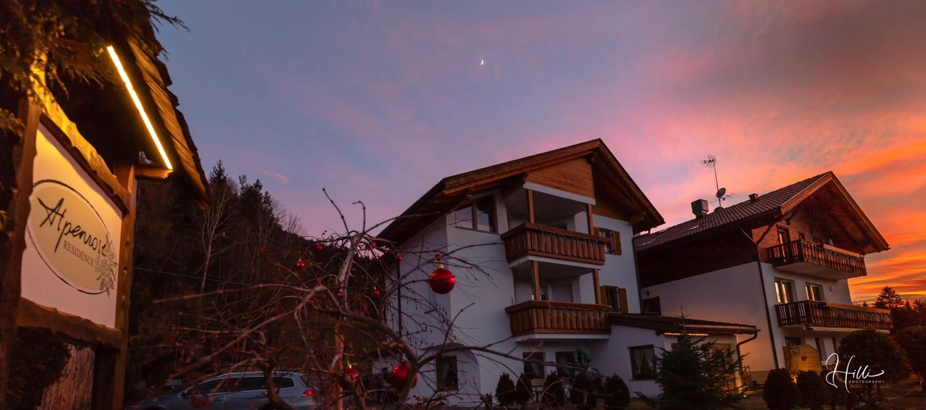 Facade/entrance in Residence Alpenrose