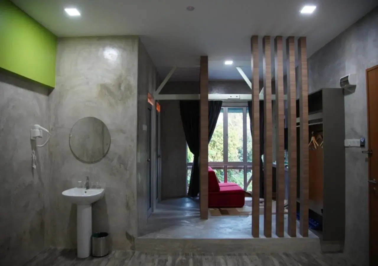 Superior Quadruple Room in Rick Resort Teluk Intan Superior Quadruple Room in Rick Resort Teluk Intan