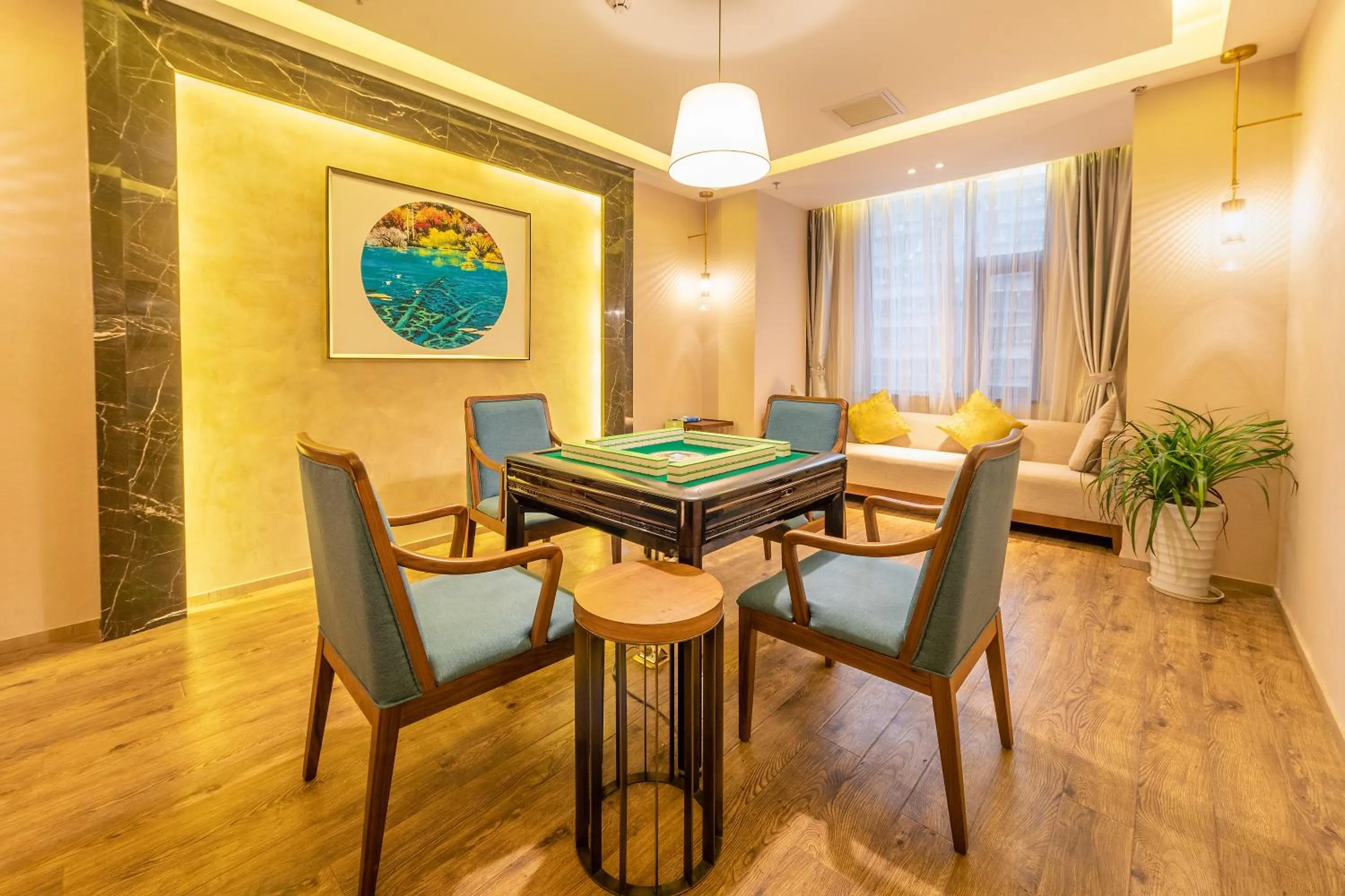 Seating area in Chengdu Jiuzhaigou Hotel