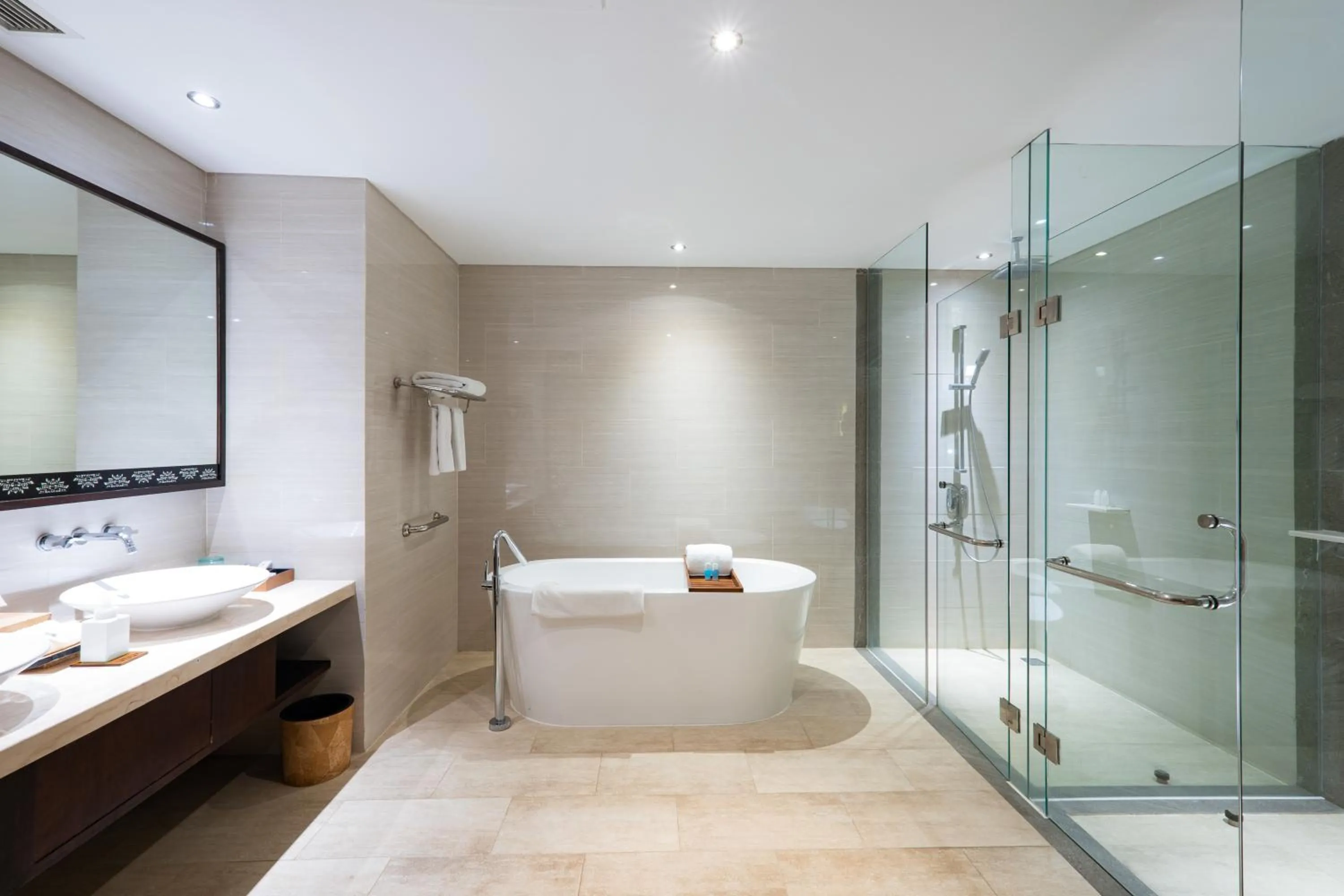 VOUK Hotel and Suites Nusa Dua Bali