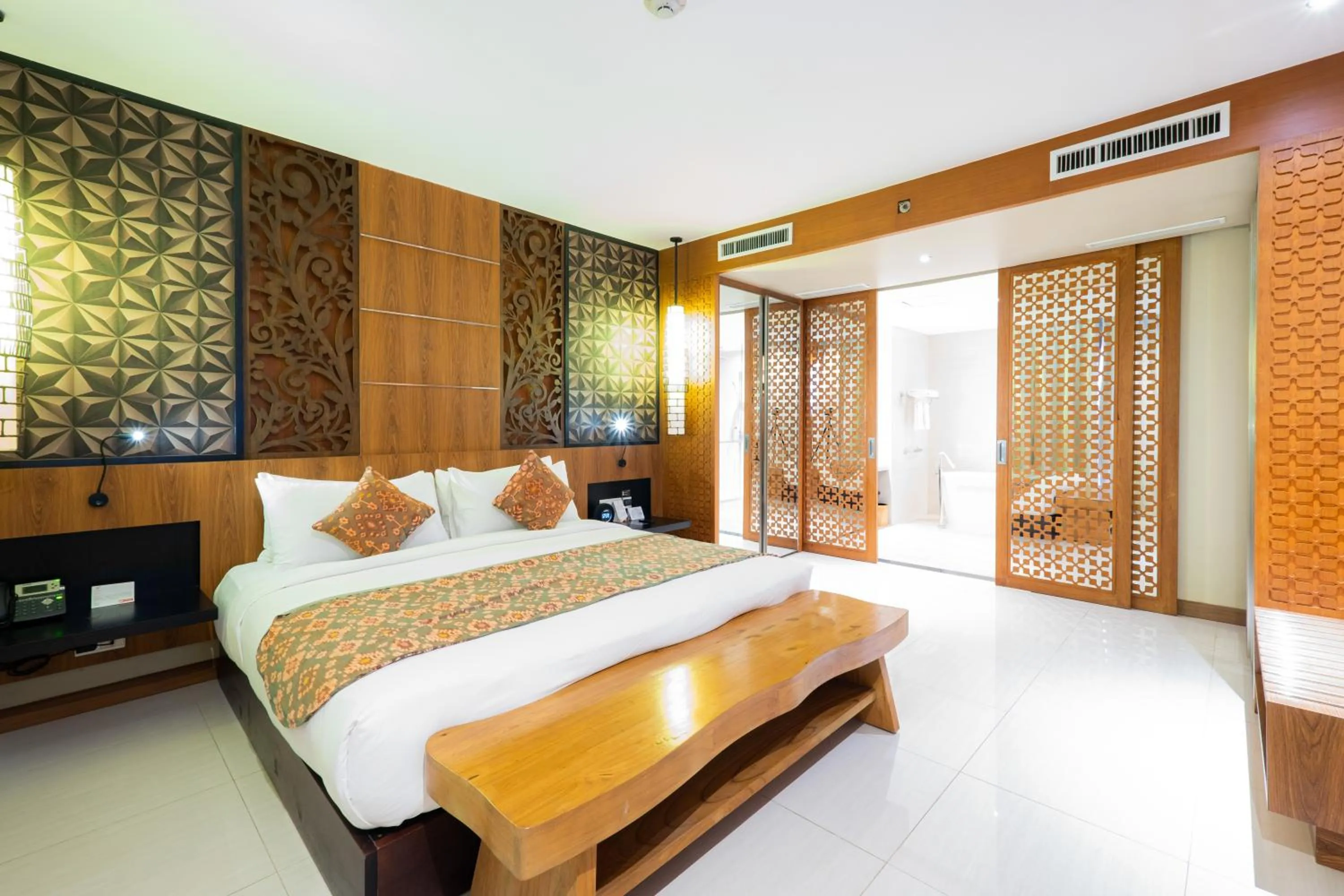 Bed in VOUK Hotel and Suites Nusa Dua Bali