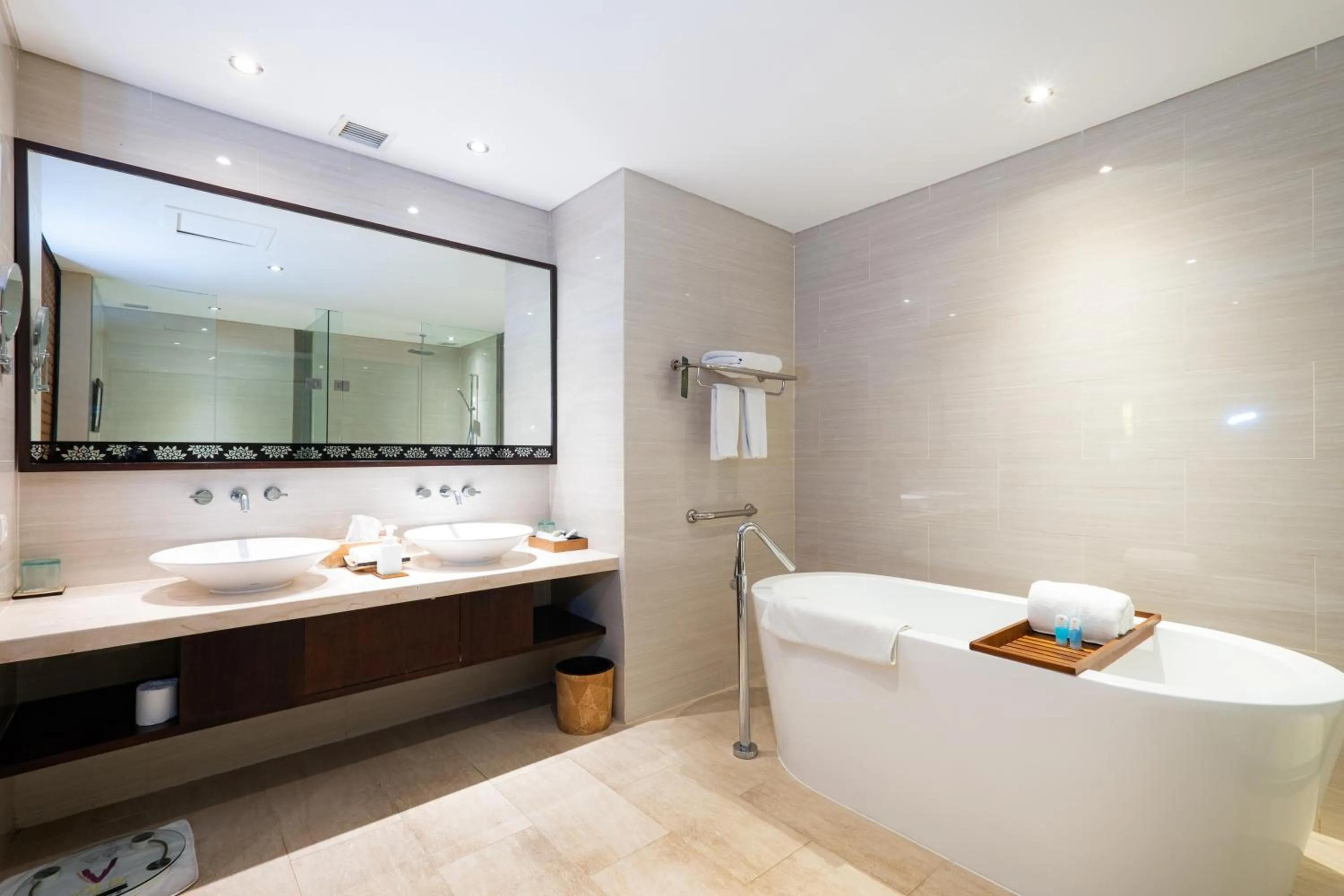 VOUK Hotel and Suites Nusa Dua Bali