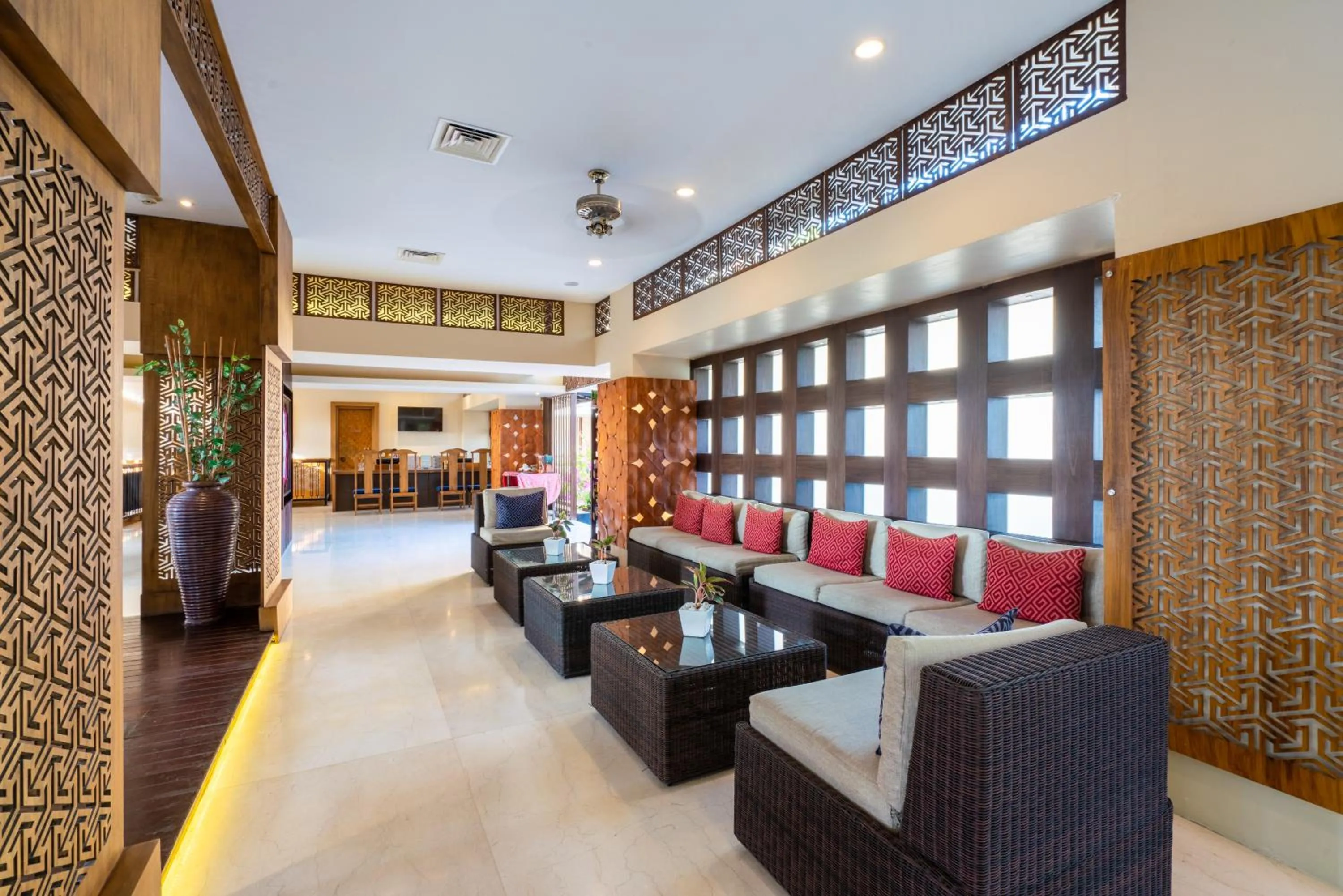 Lobby or reception in VOUK Hotel and Suites Nusa Dua Bali