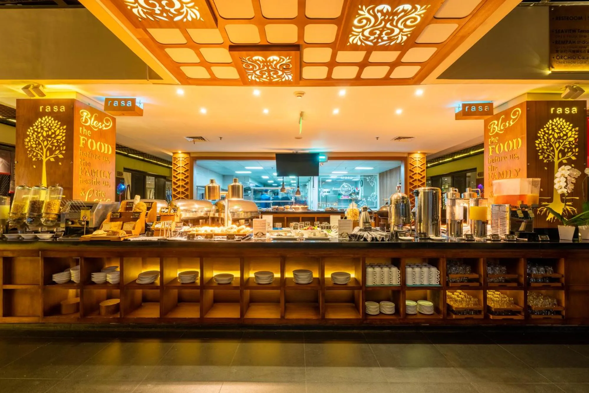 Restaurant/places to eat in VOUK Hotel and Suites Nusa Dua Bali