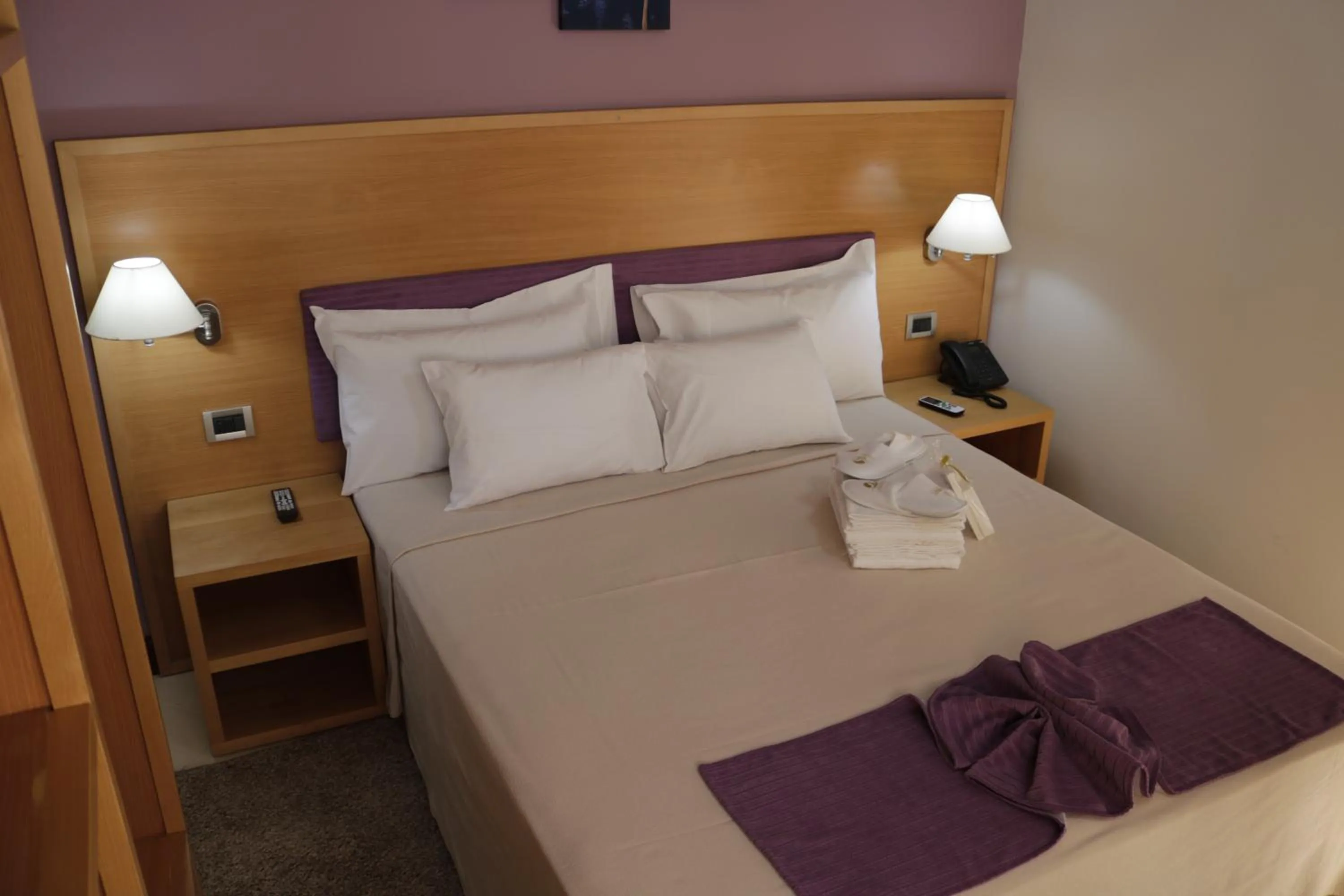 Bed in Hotel Belvedere Mindelo, Cabo Verde