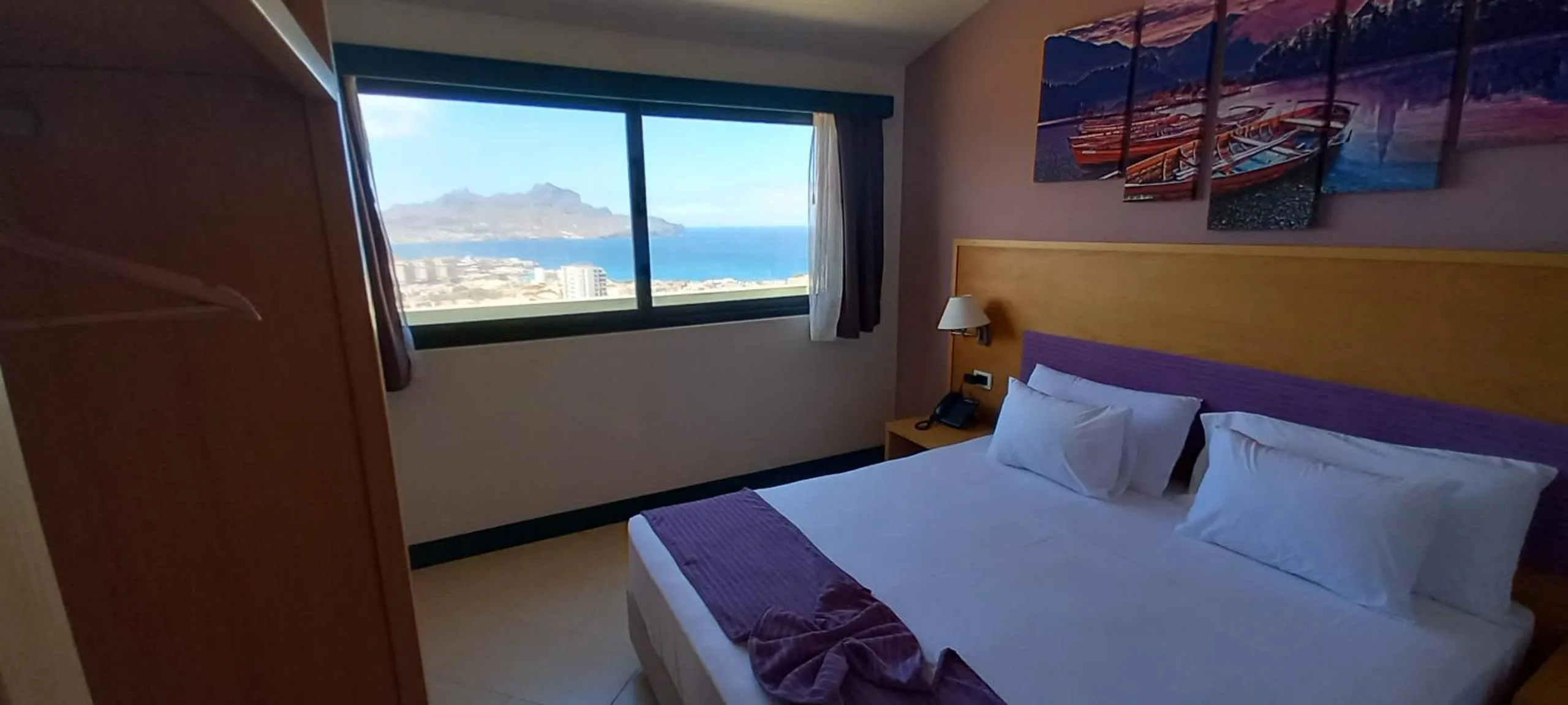 View (from property/room), Bed in Hotel Belvedere Mindelo, Cabo Verde