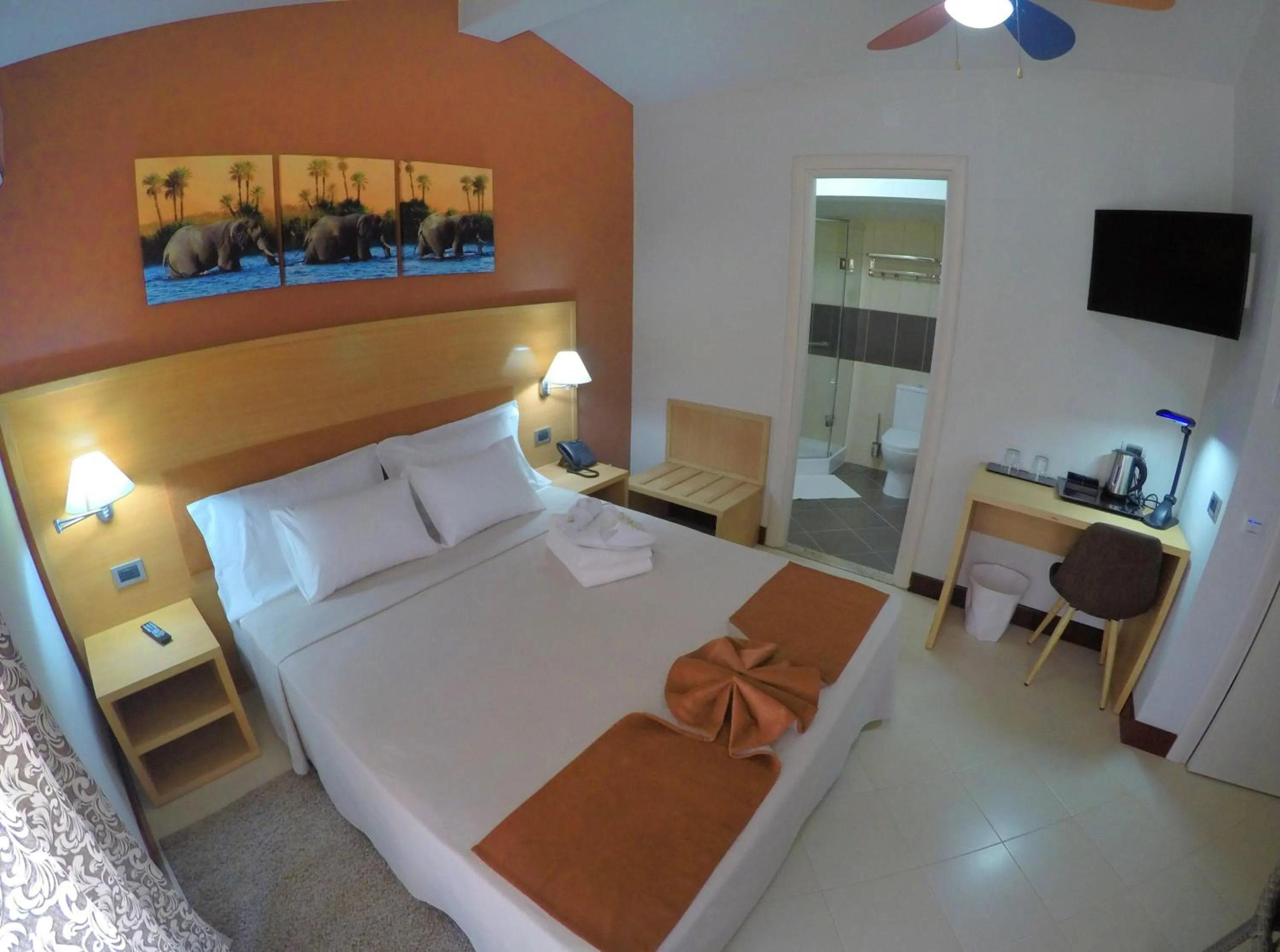 Bed in Hotel Belvedere Mindelo, Cabo Verde