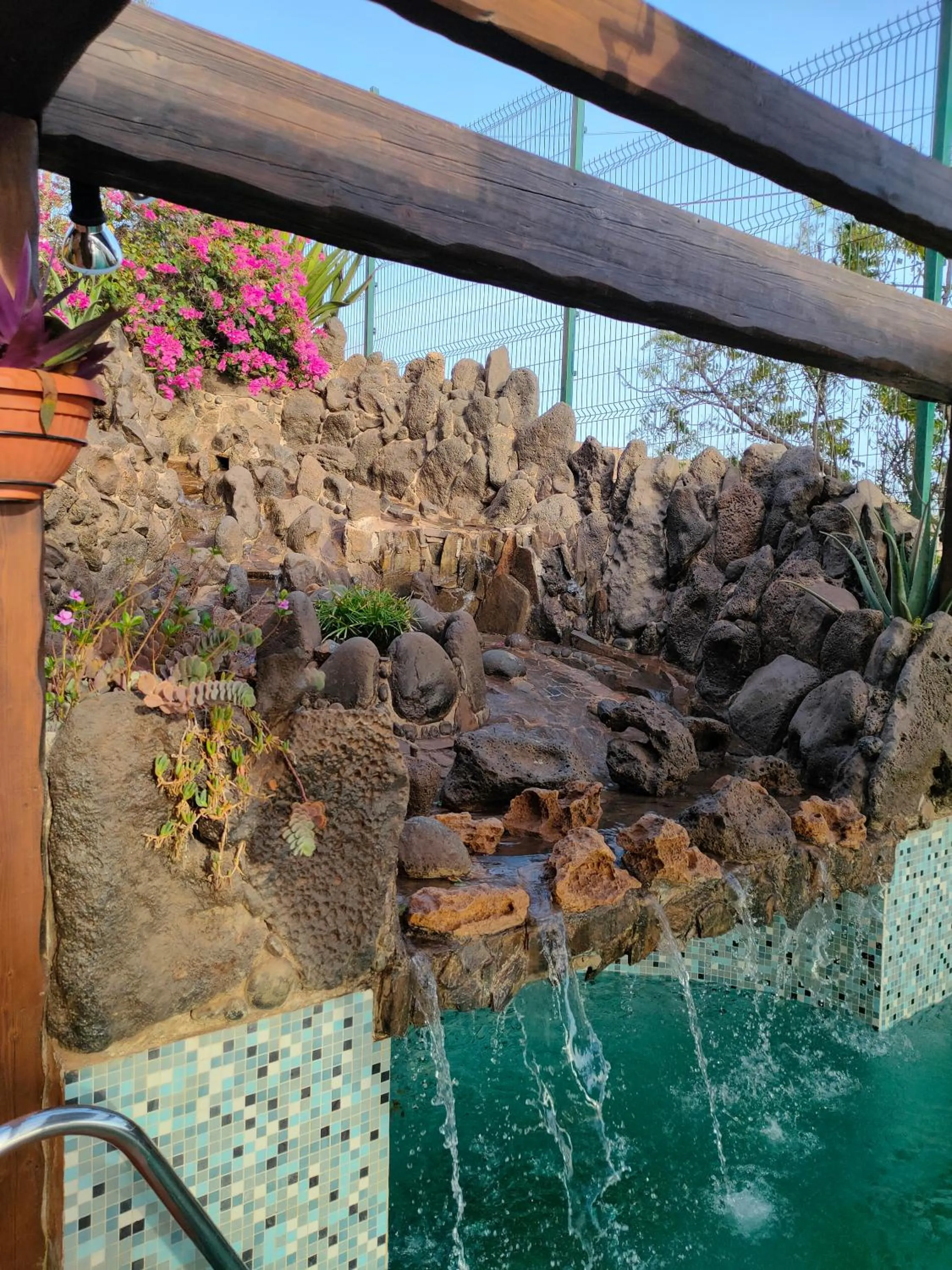 Swimming pool in Hotel Belvedere Mindelo, Cabo Verde