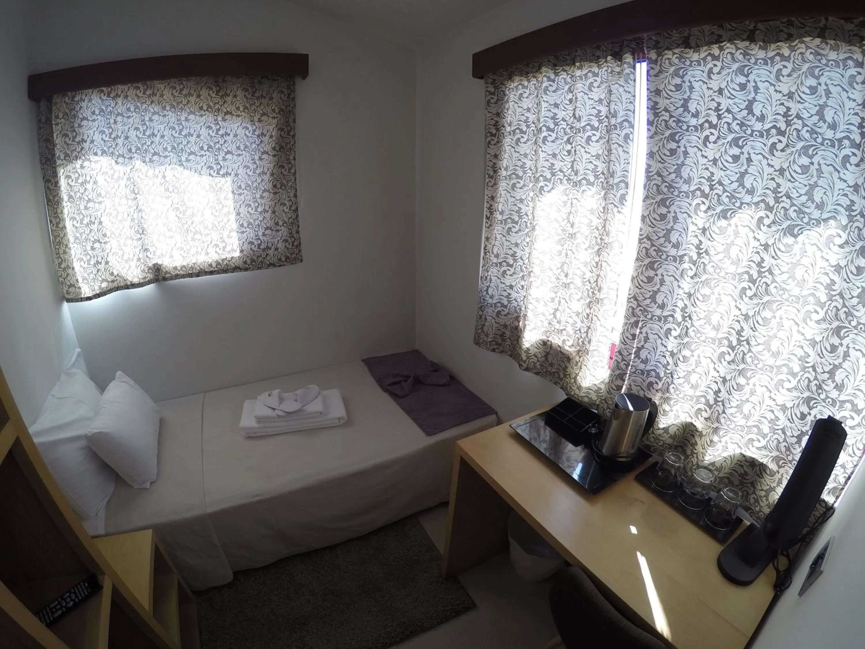 Bed in Hotel Belvedere Mindelo, Cabo Verde