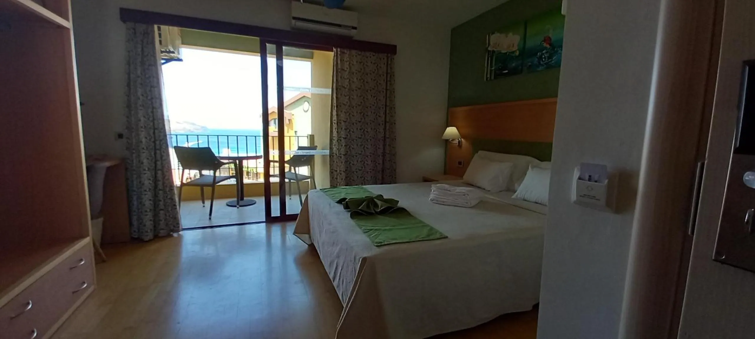 View (from property/room), Bed in Hotel Belvedere Mindelo, Cabo Verde