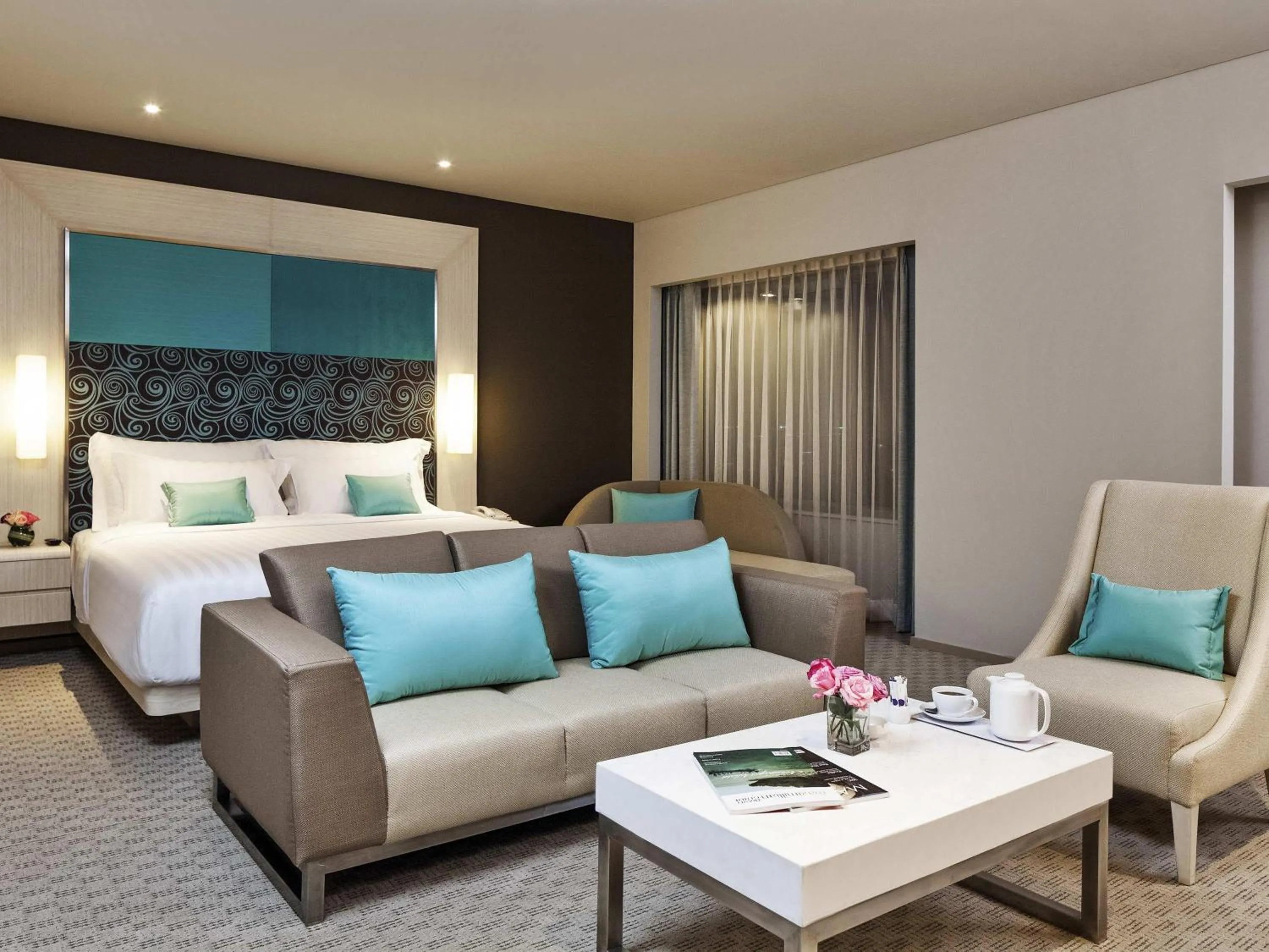 Bedroom, Bed in Grand Mercure Jakarta Harmoni