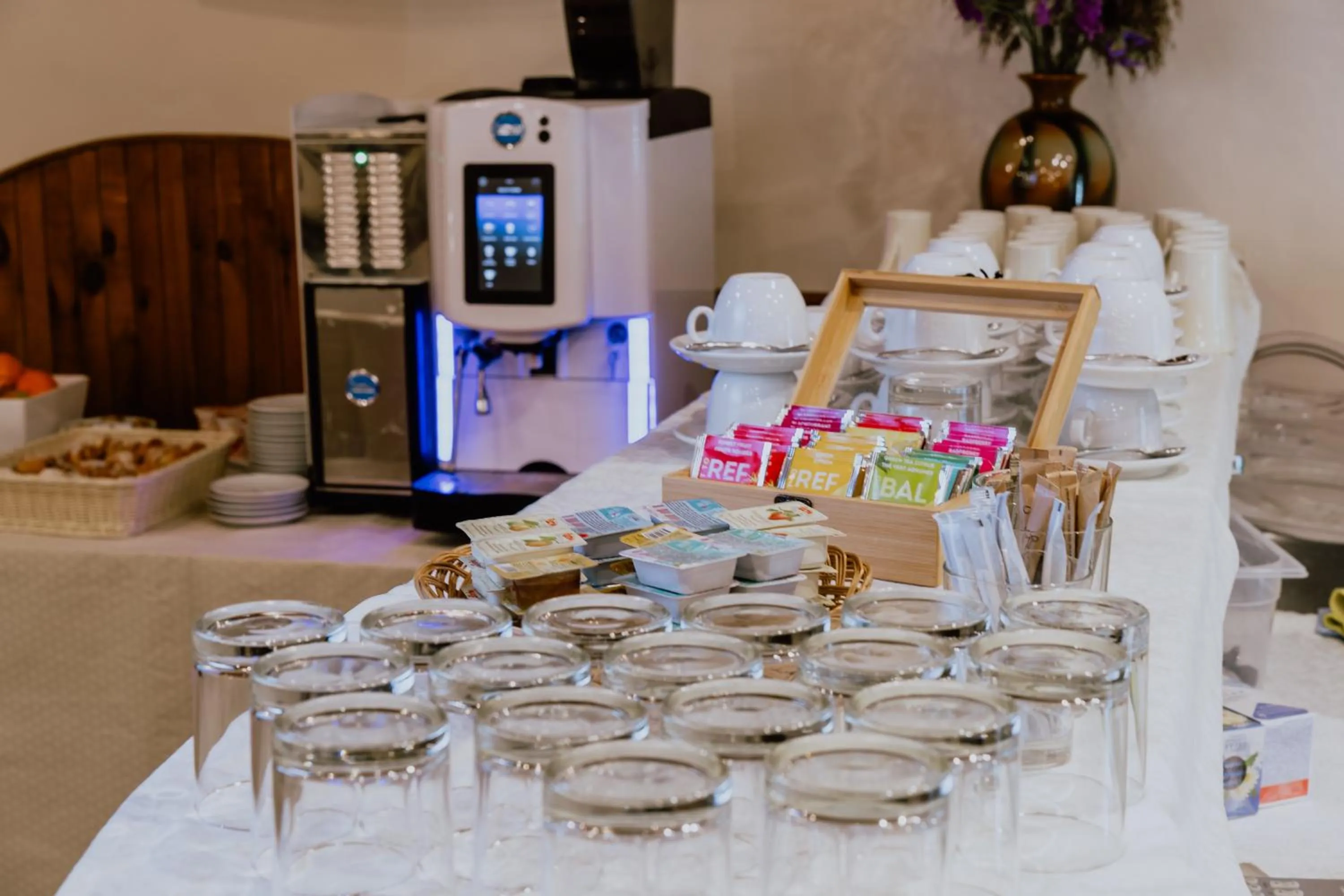 Buffet breakfast in Hotel Vita