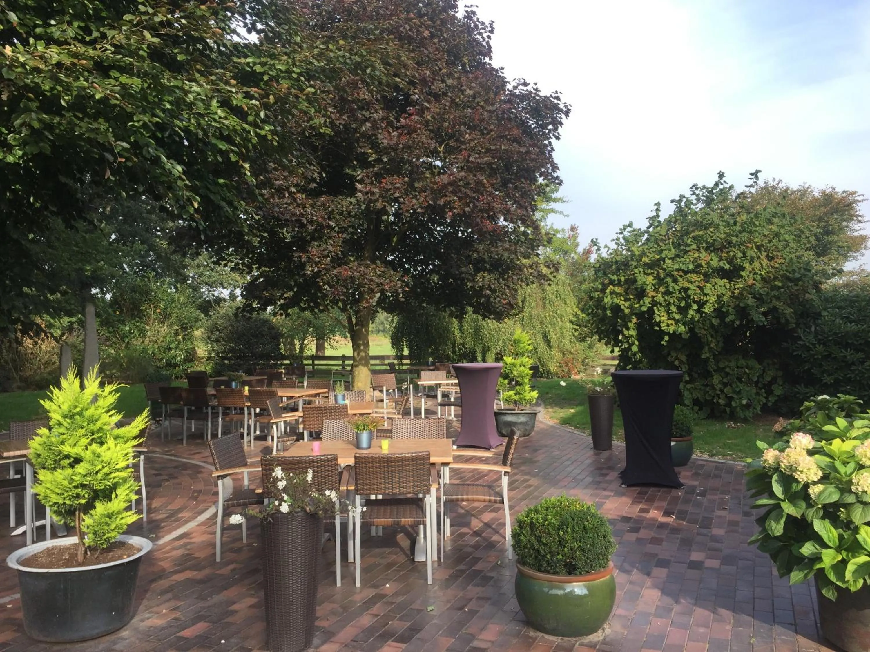 Garden in Hotel Wuelfers Gasthaus