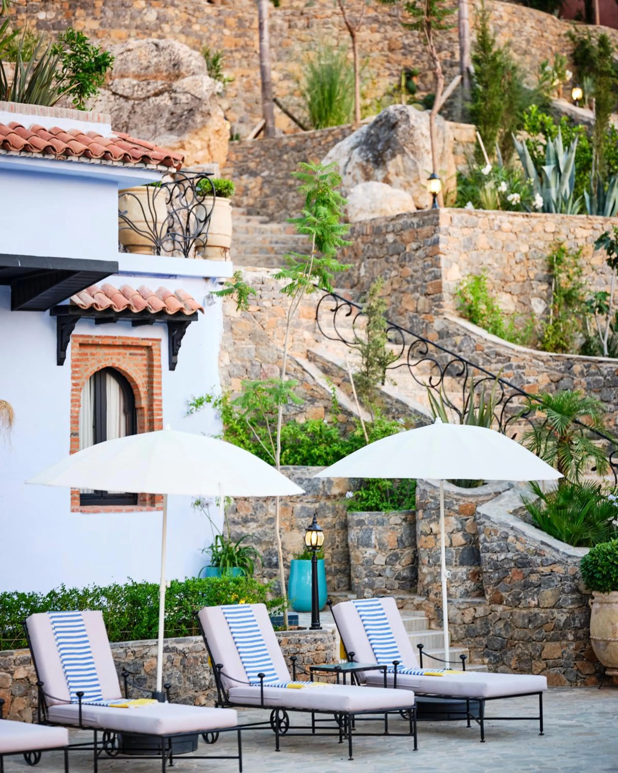 Property building in Dar Jasmine