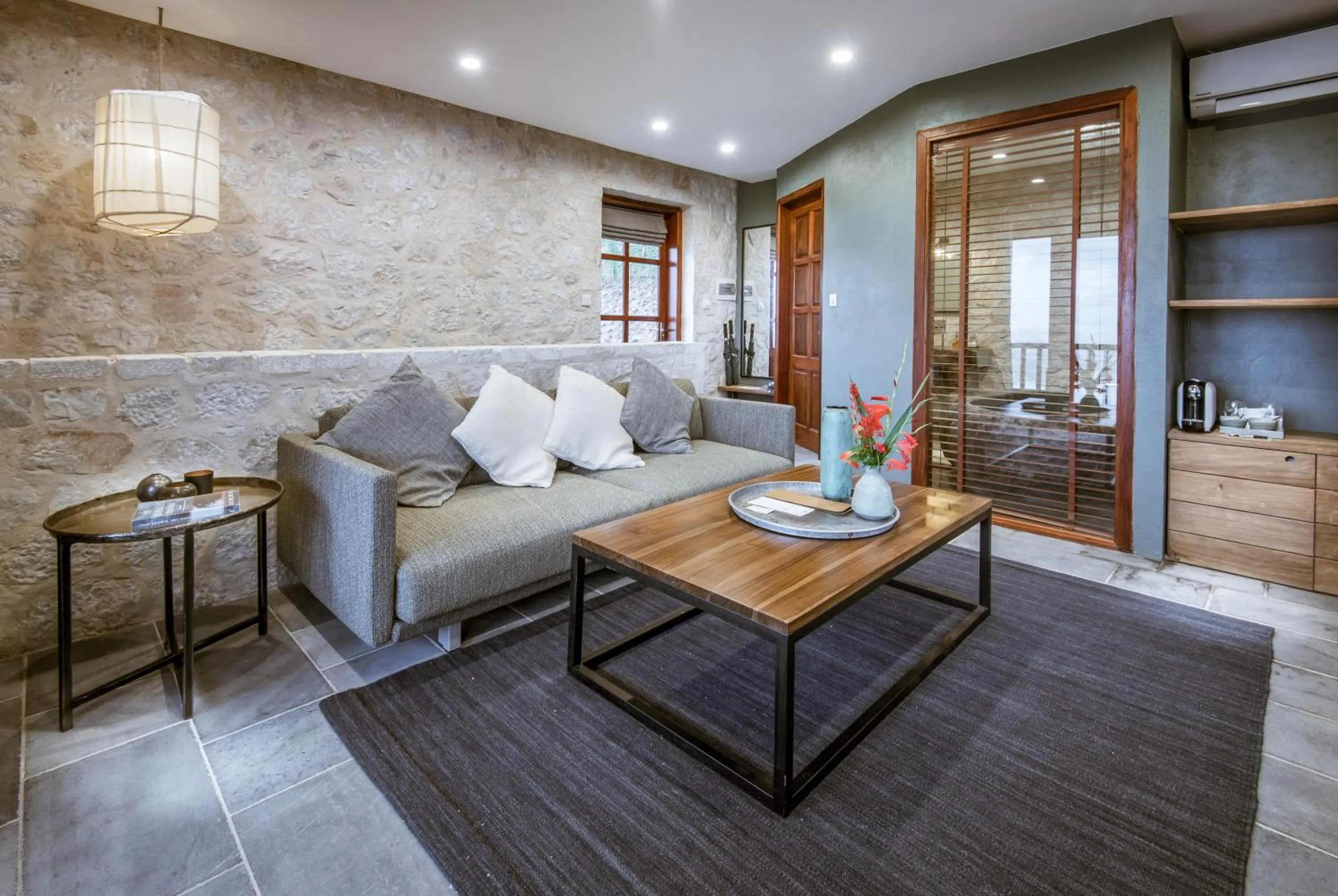 Living room in Topas Ecolodge