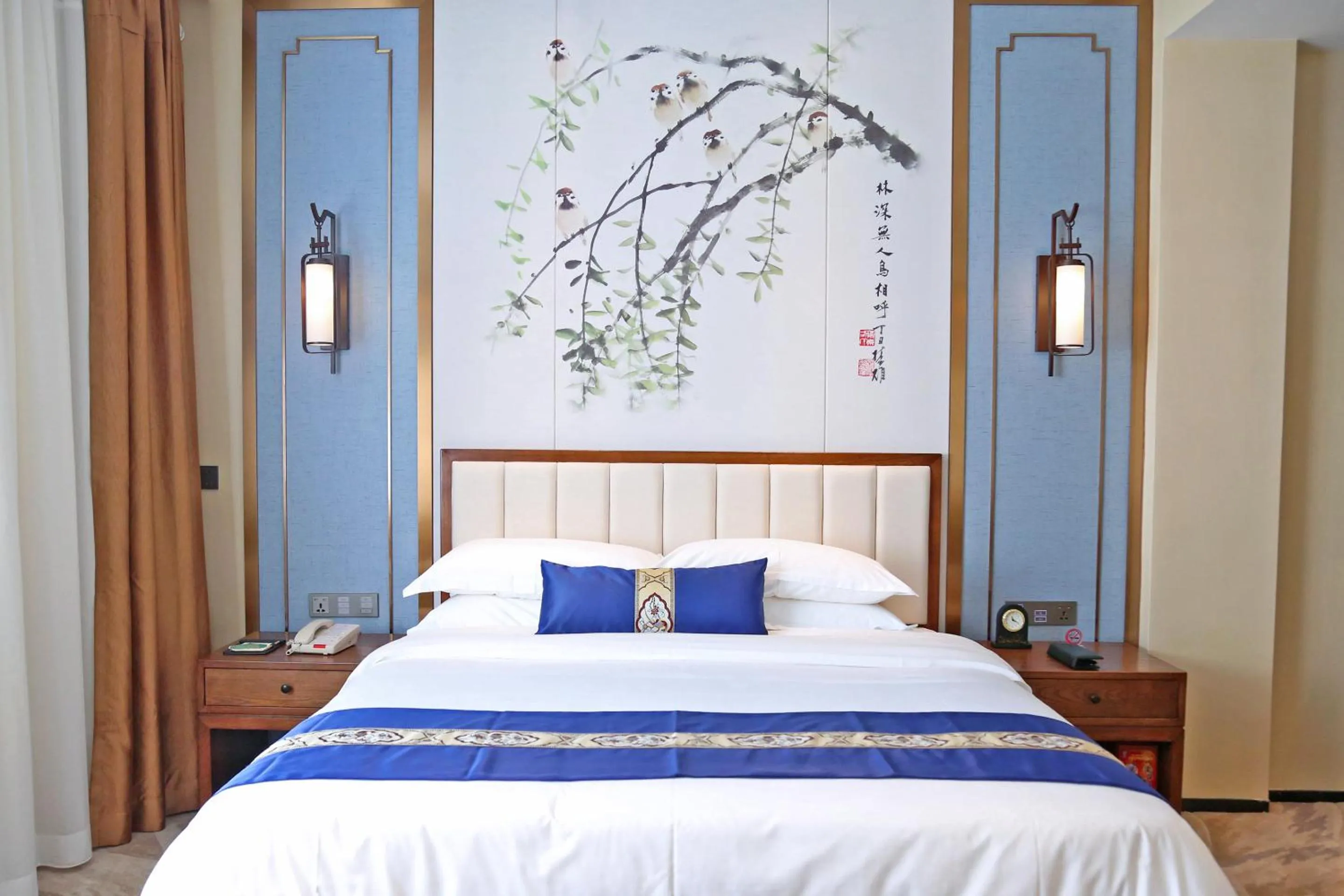 Bed in Guangdong Yingbin Hotel