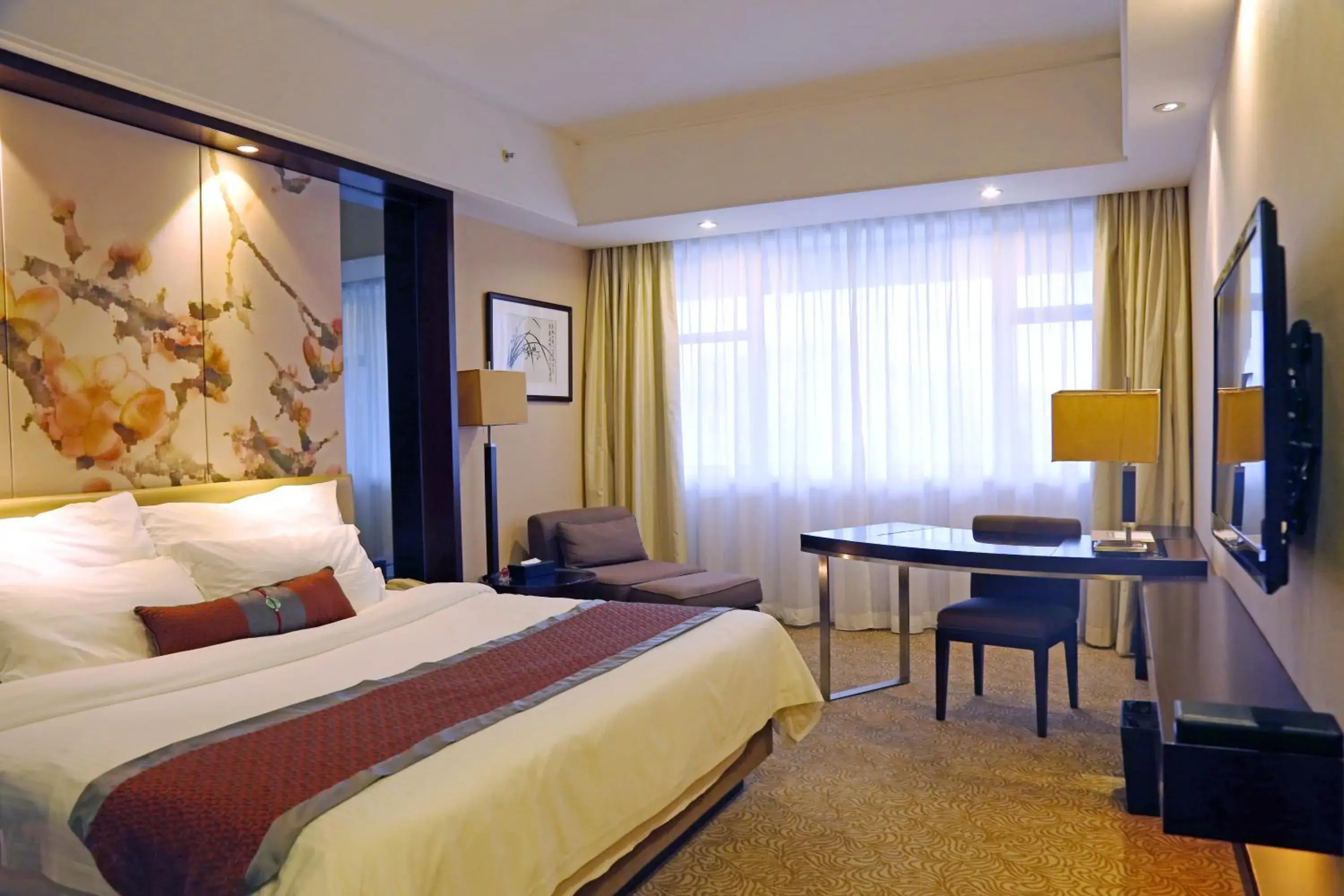 Superior King Room with Garden View (Baiyun) in Guangdong Yingbin Hotel-Free Canton Fair Shuttle Bus Superior King Room with Garden View (Baiyun) in Guangdong Yingbin Hotel-Free Canton Fair Shuttle Bus