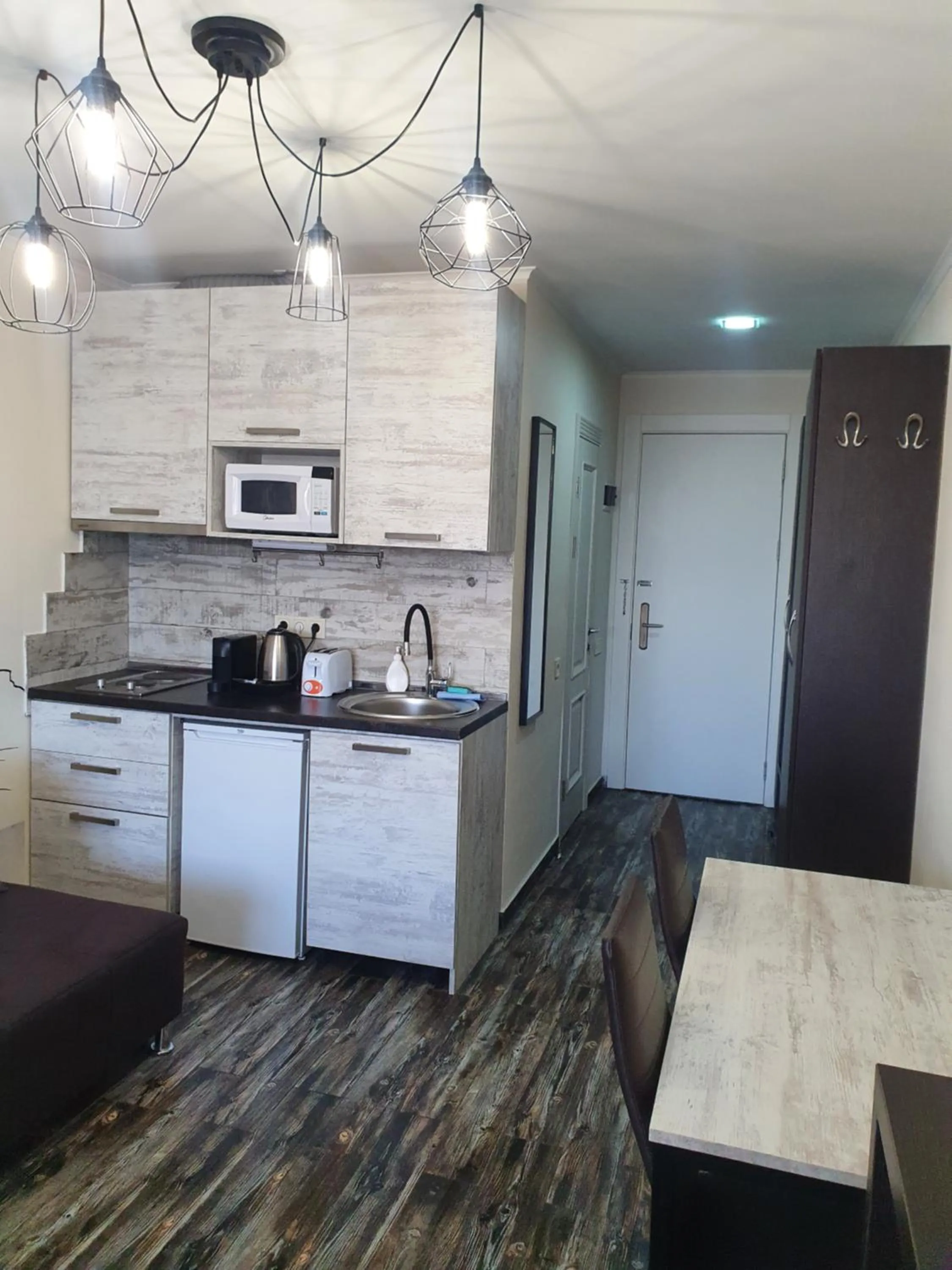 Frozen View New Gudauri