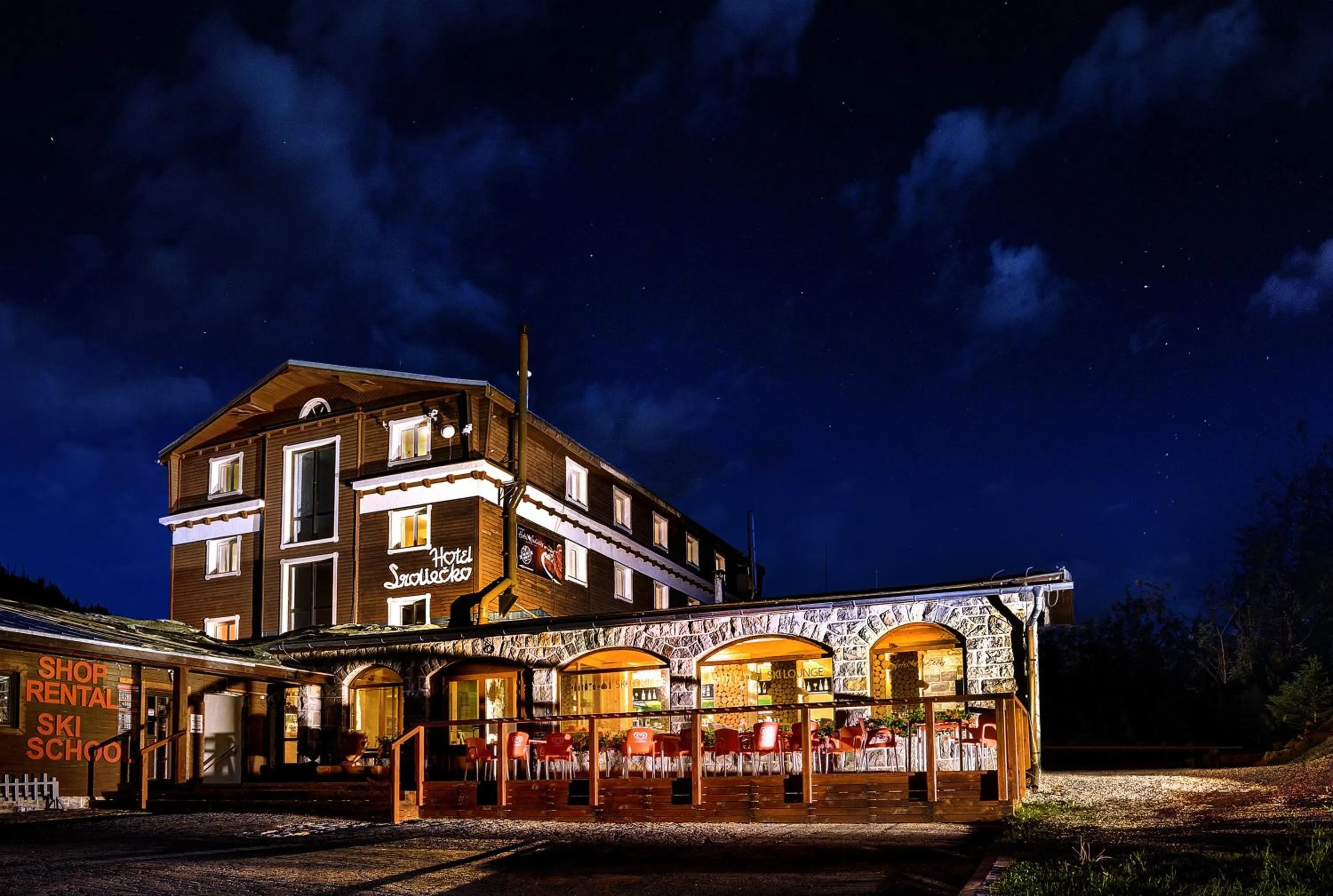 Facade/entrance in Hotel Srdiečko