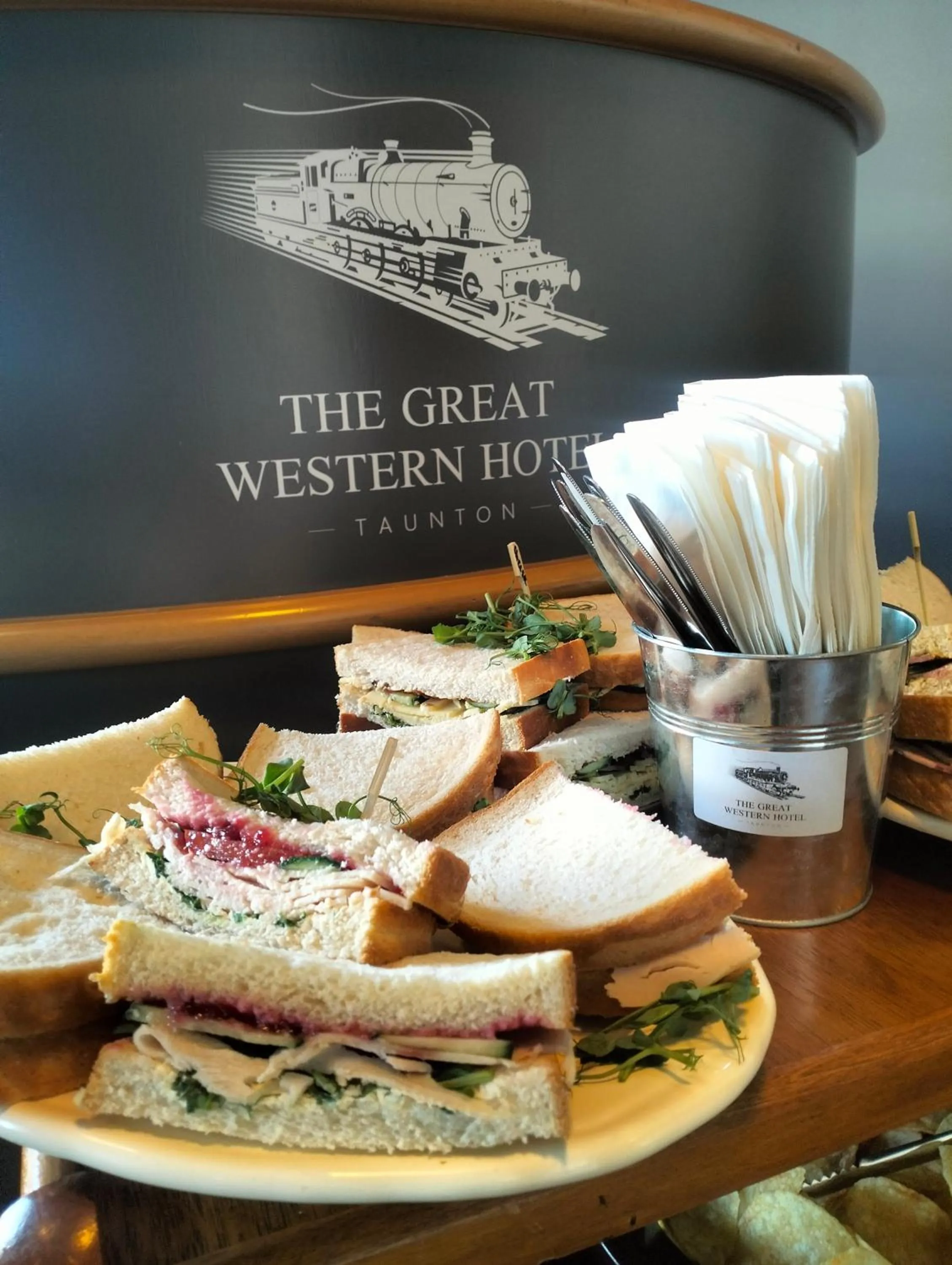 Restaurant/places to eat in The Great Western Hotel