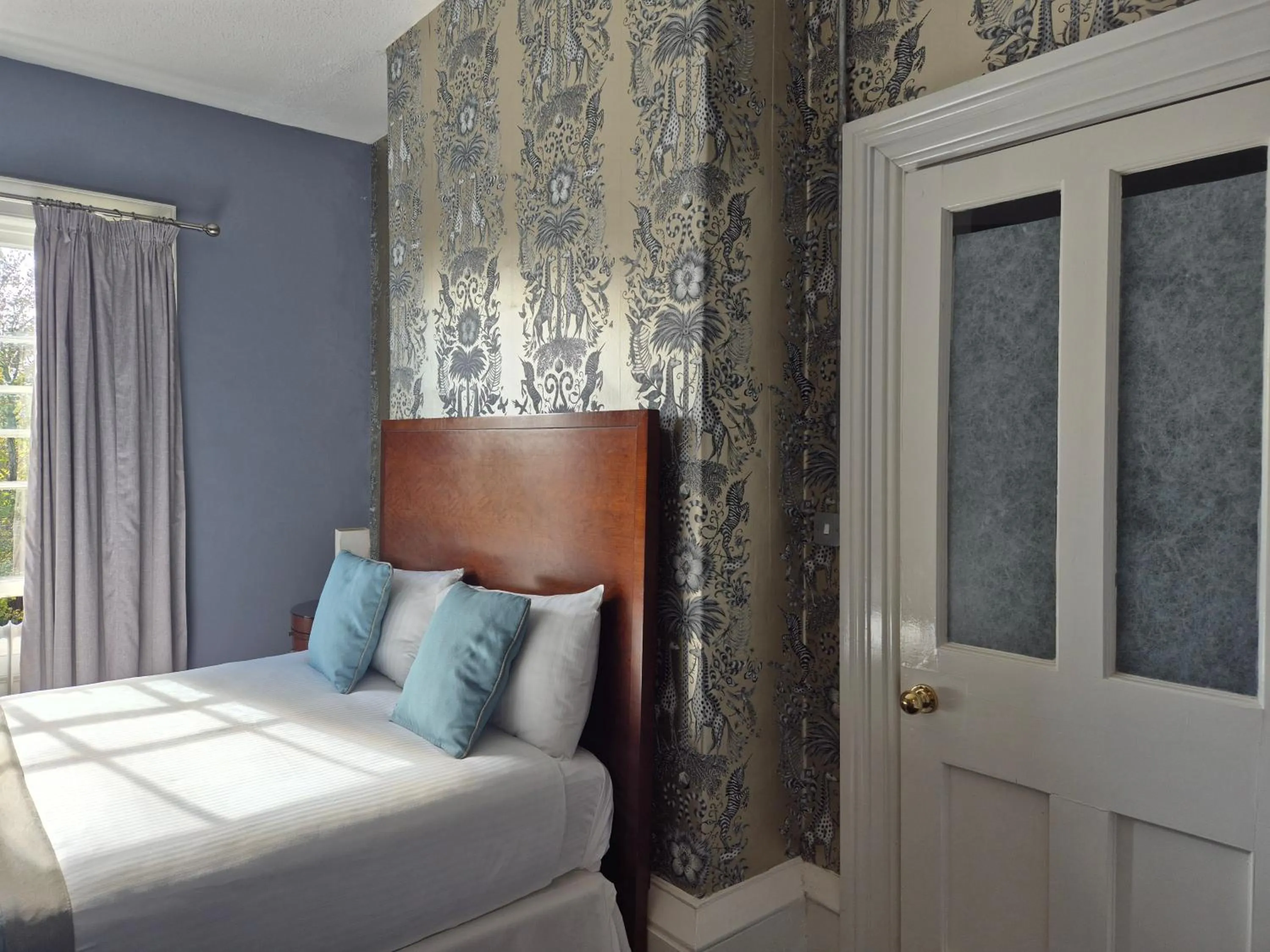 Bed in The Great Western Hotel