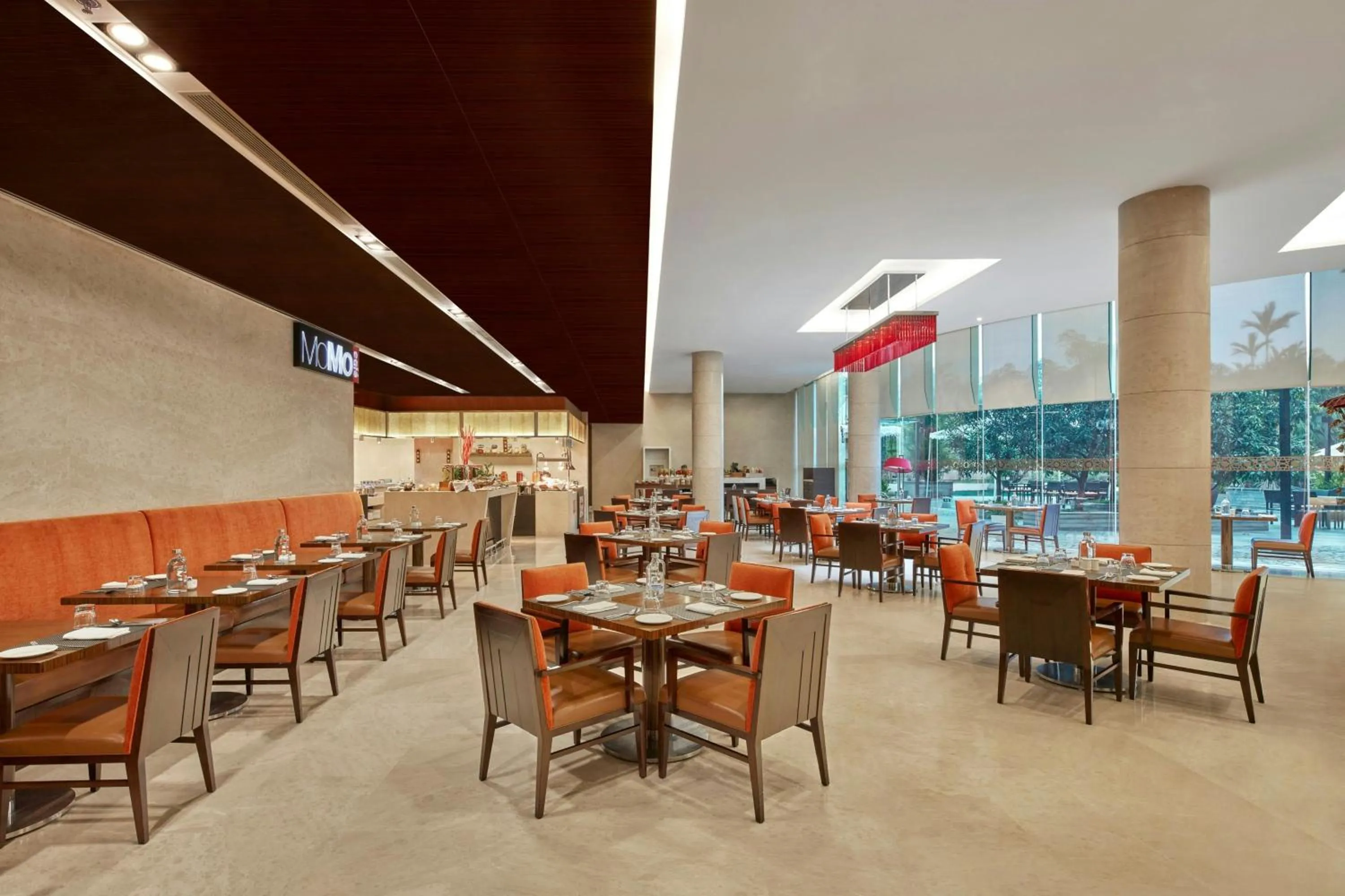 Restaurant/places to eat in Courtyard by Marriott Kochi Airport