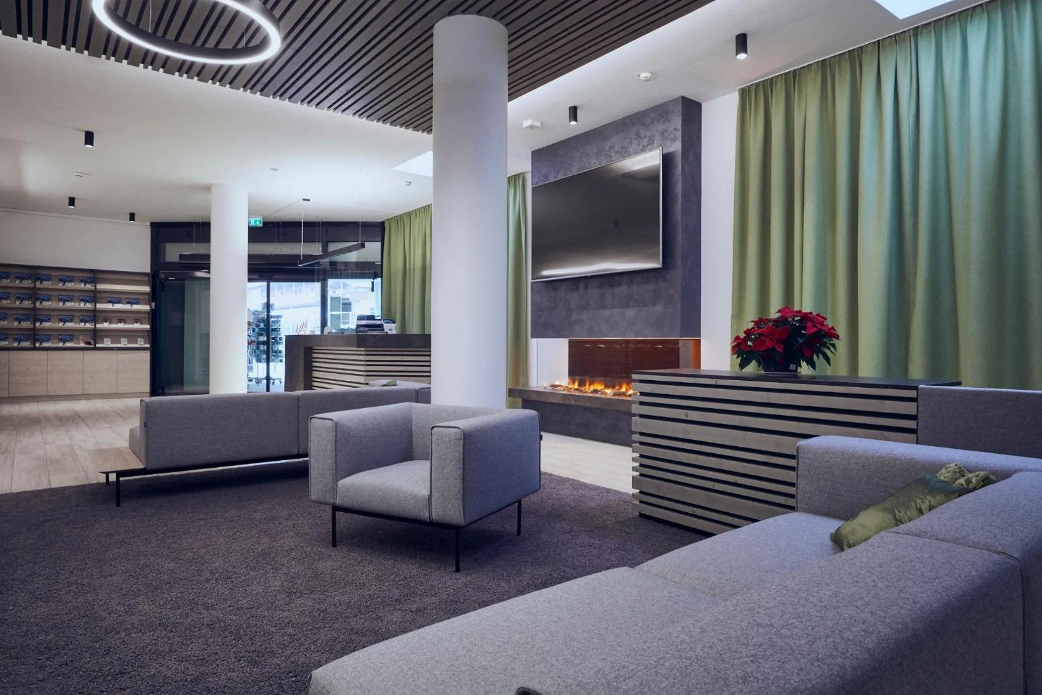Lounge or bar in Hotel Planai by Alpeffect Hotels
